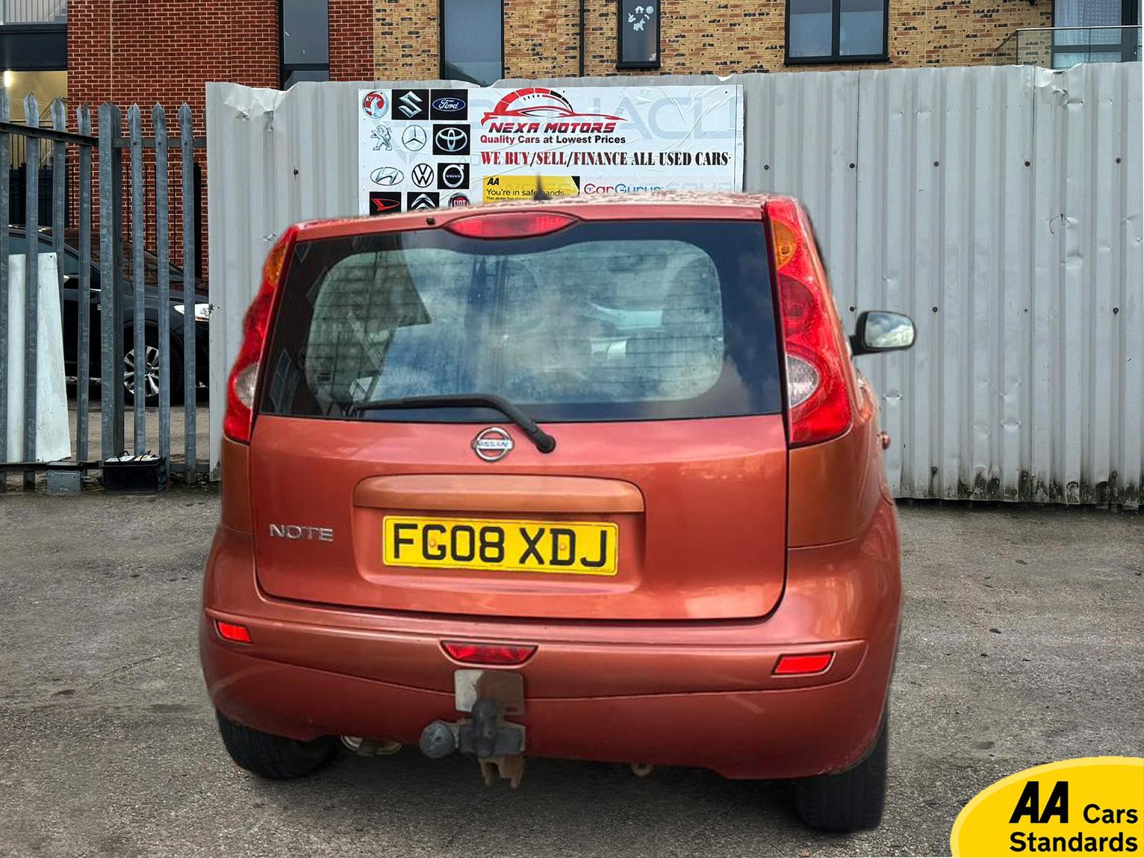 Nissan Note 1.6 16V Acenta Hatchback 5dr Petrol Auto Euro 4 (110 ps)