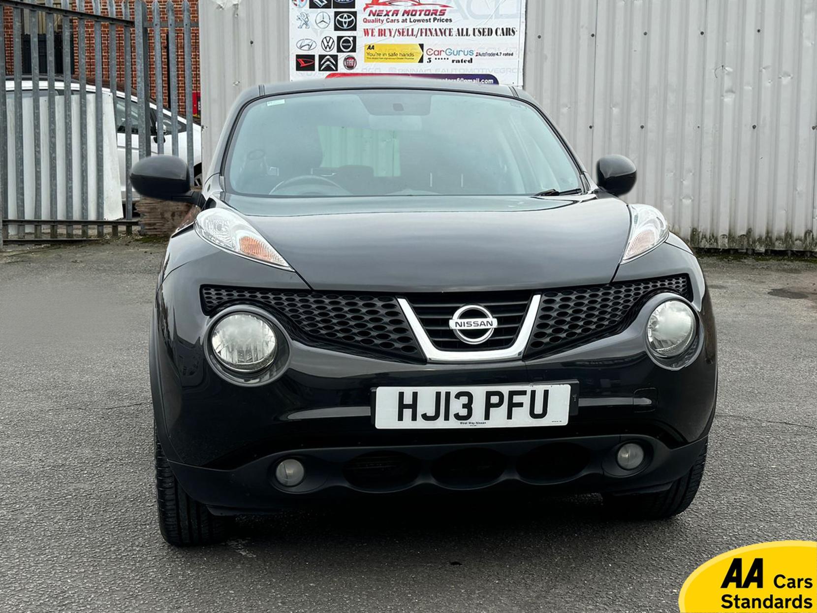 Nissan Juke 1.6 Acenta Premium SUV 5dr Petrol CVT Euro 5 (117 ps)