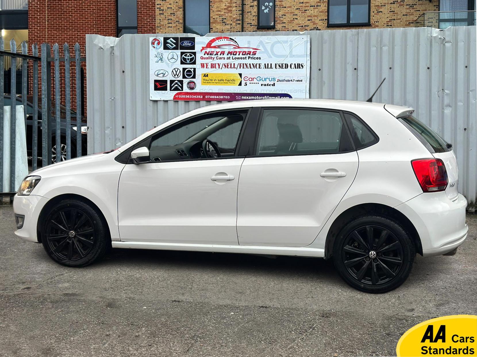 Volkswagen Polo 1.4 SEL Hatchback 5dr Petrol DSG Euro 5 (85 ps)