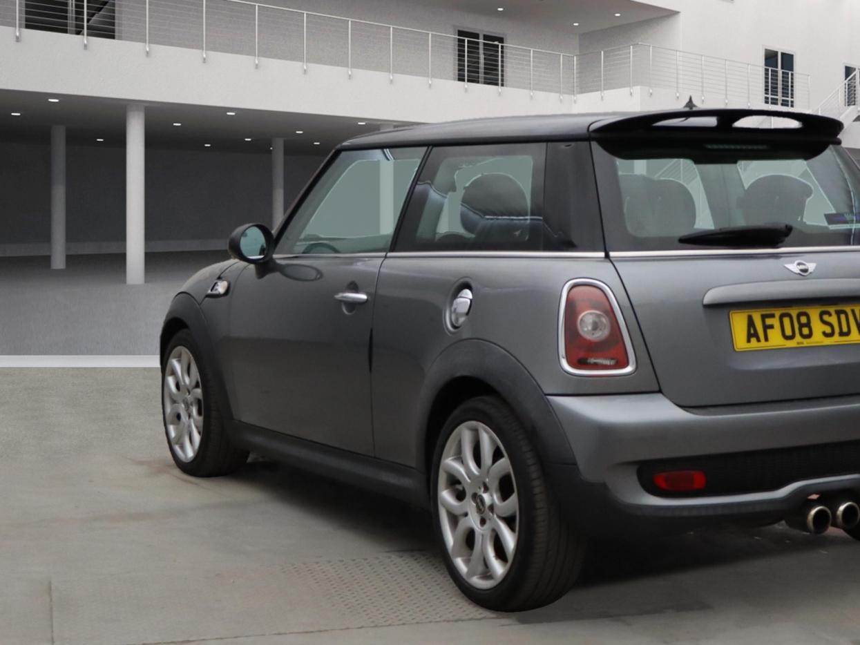 MINI Hatch 1.6 Cooper S Hatchback 3dr Petrol Steptronic Euro 4 (175 ps)