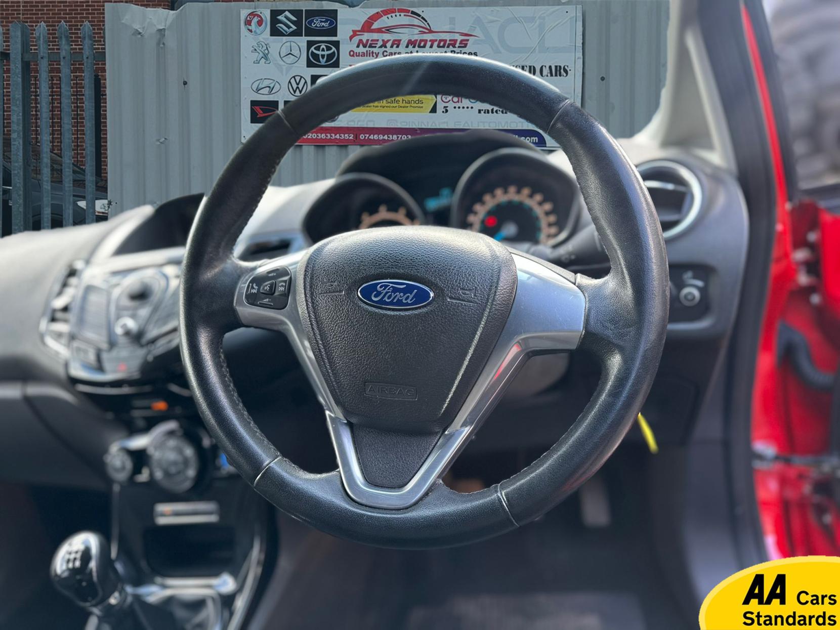 Ford Fiesta 1.0T EcoBoost Zetec Hatchback 5dr Petrol Manual Euro 5 (s/s) (100 ps)