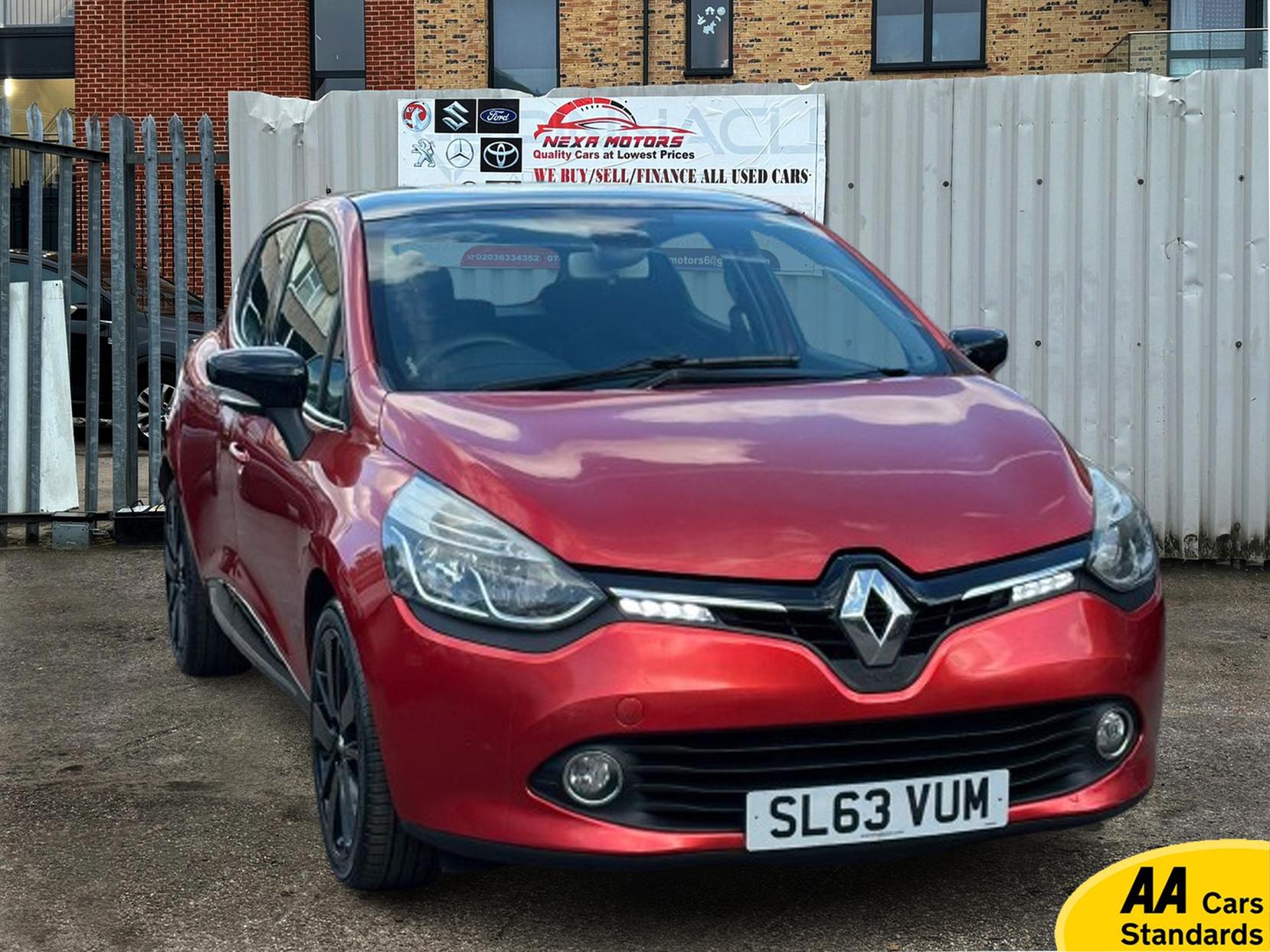 Renault Clio 0.9 TCe Dynamique S MediaNav Hatchback 5dr Petrol Manual Euro 5 (s/s) (90 ps)