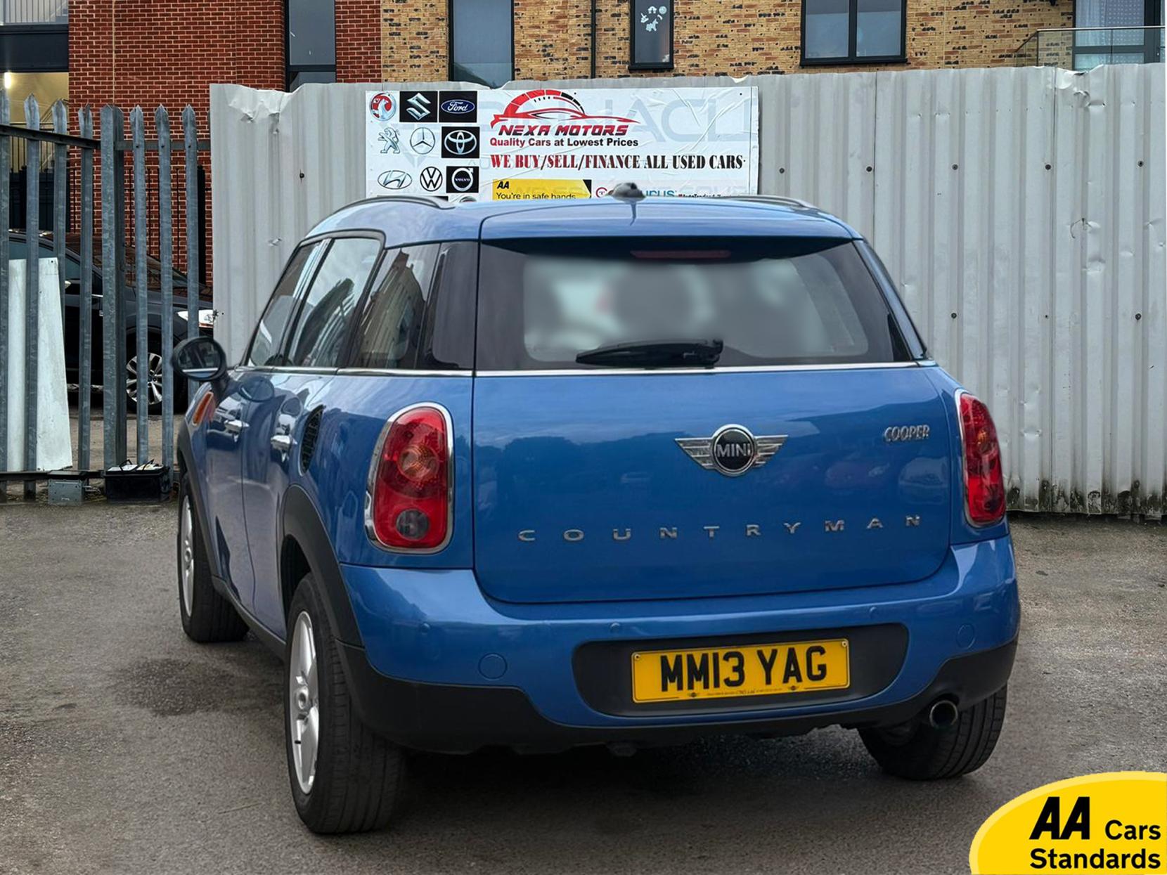 MINI Countryman 1.6 Cooper SUV 5dr Petrol Auto Euro 6 (122 ps)