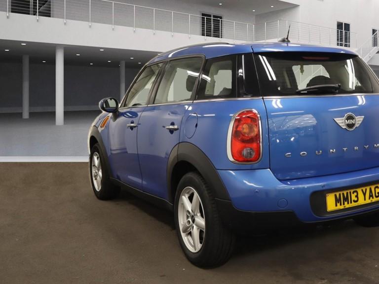 MINI Countryman 1.6 Cooper SUV 5dr Petrol Auto Euro 6 (122 ps)