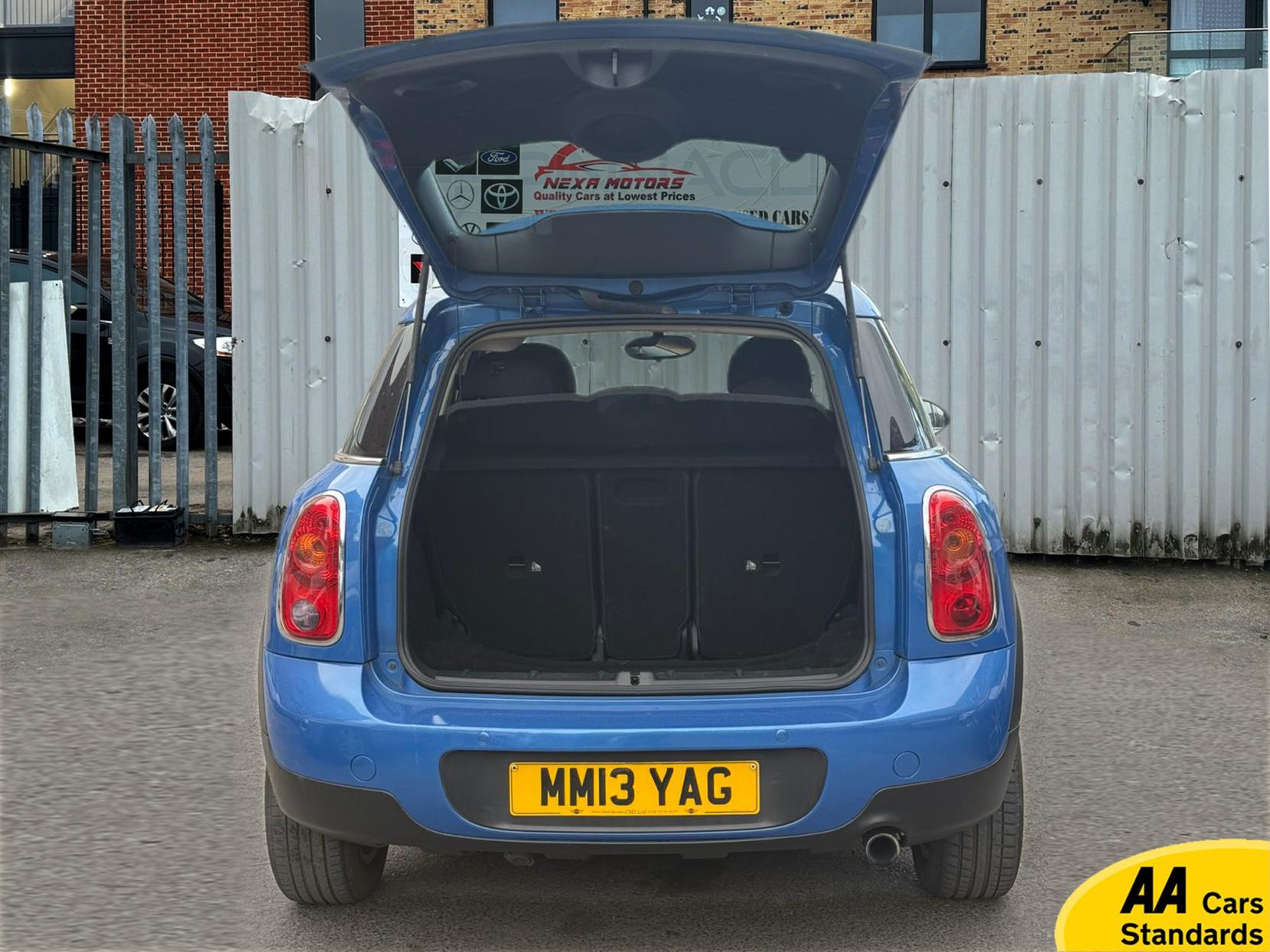 MINI Countryman 1.6 Cooper SUV 5dr Petrol Auto Euro 6 (122 ps)