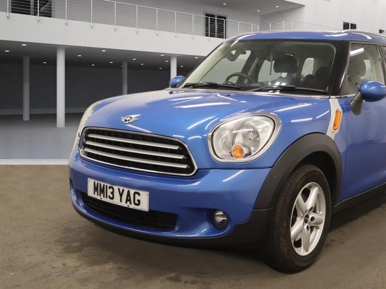 MINI Countryman 1.6 Cooper SUV 5dr Petrol Auto Euro 6 (122 ps)