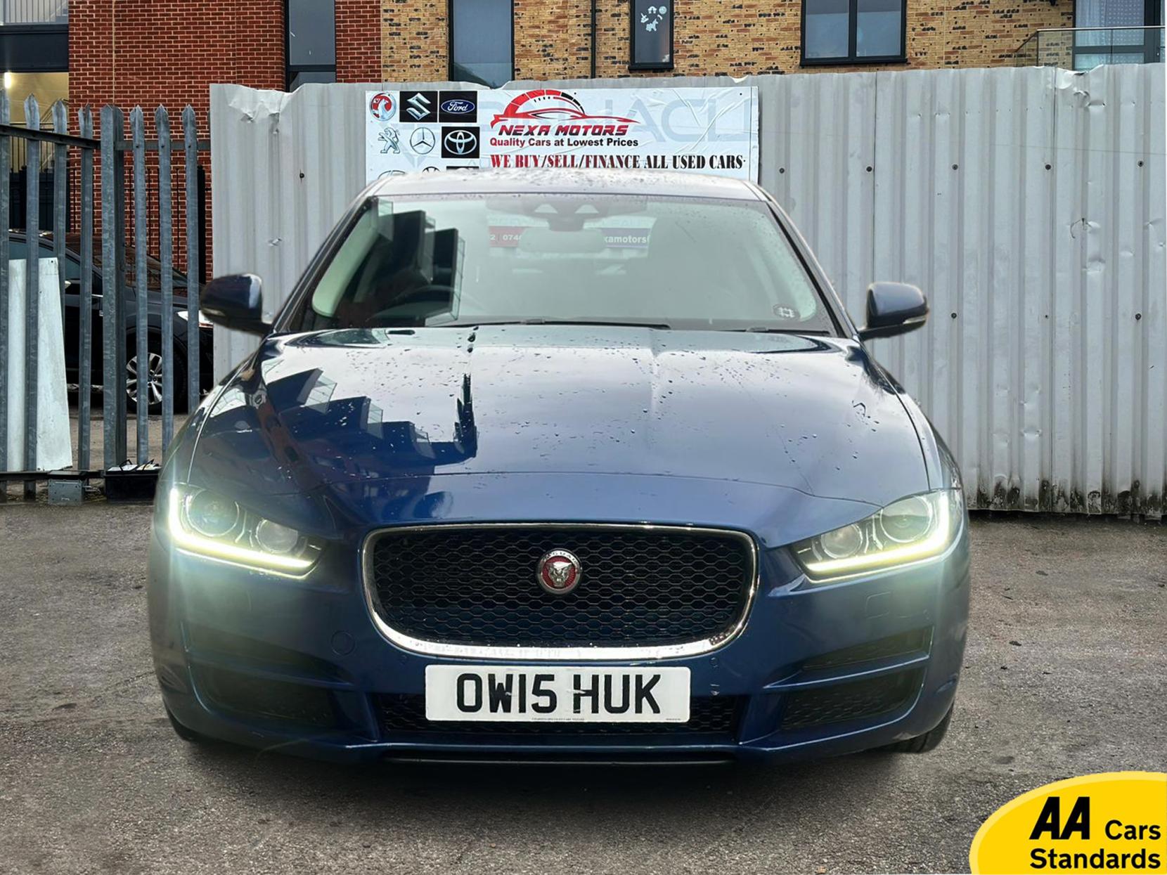 Jaguar XE 2.0d Portfolio Saloon 4dr Diesel Auto Euro 6 (s/s) (163 ps)