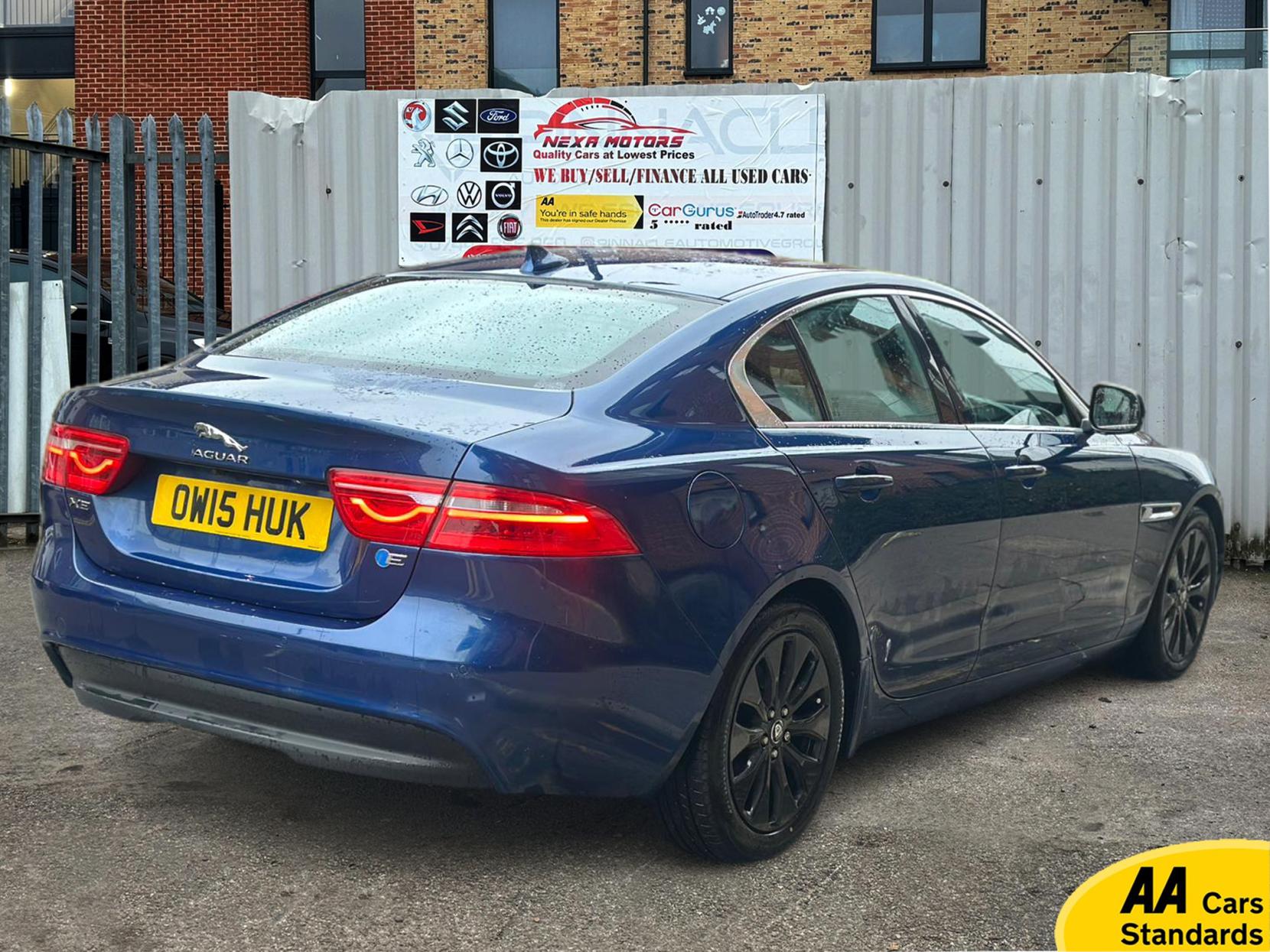 Jaguar XE 2.0d Portfolio Saloon 4dr Diesel Auto Euro 6 (s/s) (163 ps)