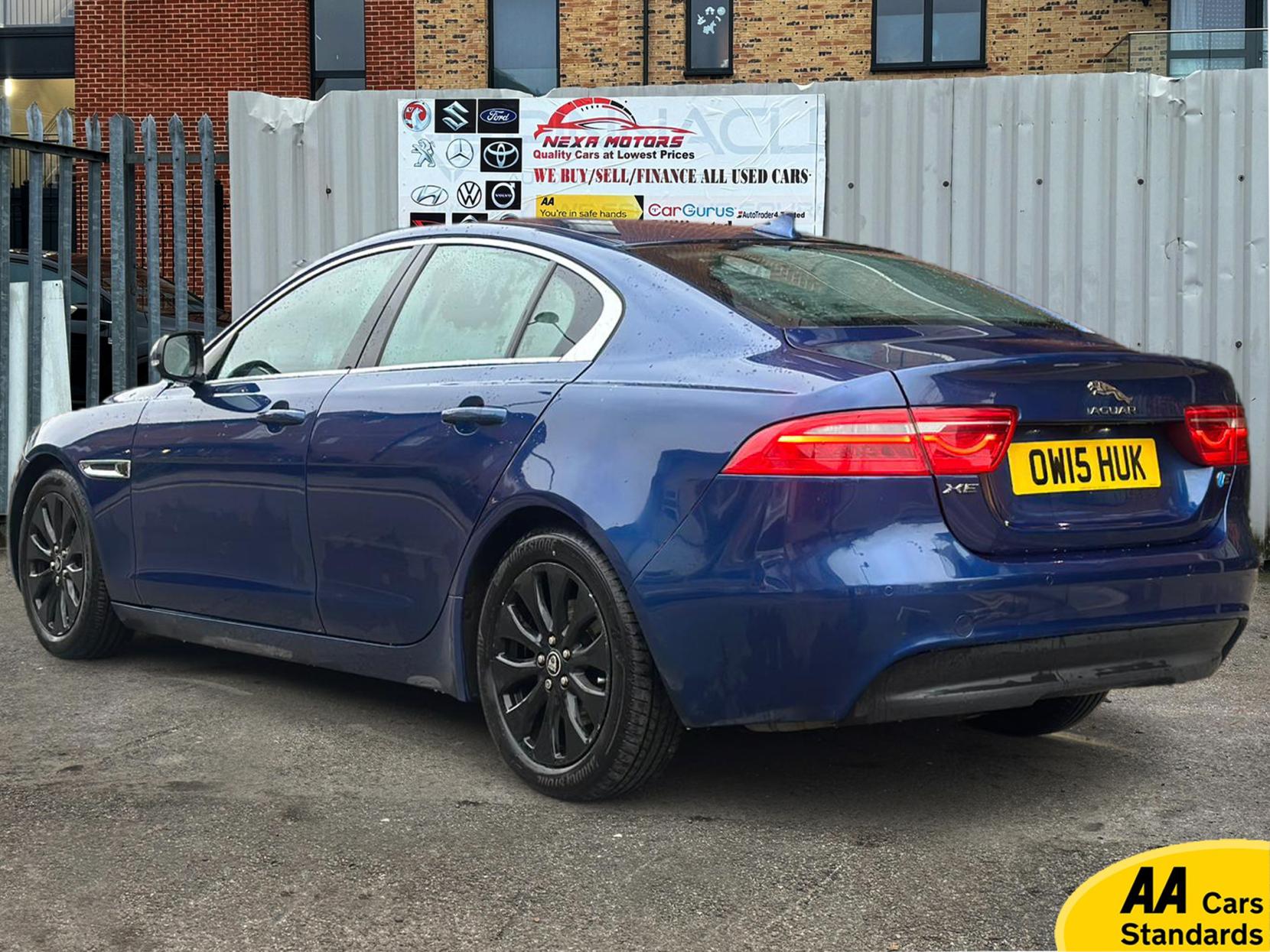 Jaguar XE 2.0d Portfolio Saloon 4dr Diesel Auto Euro 6 (s/s) (163 ps)