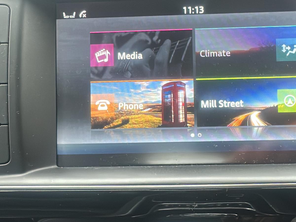 Jaguar XE 2.0d Portfolio Saloon 4dr Diesel Auto Euro 6 (s/s) (163 ps)