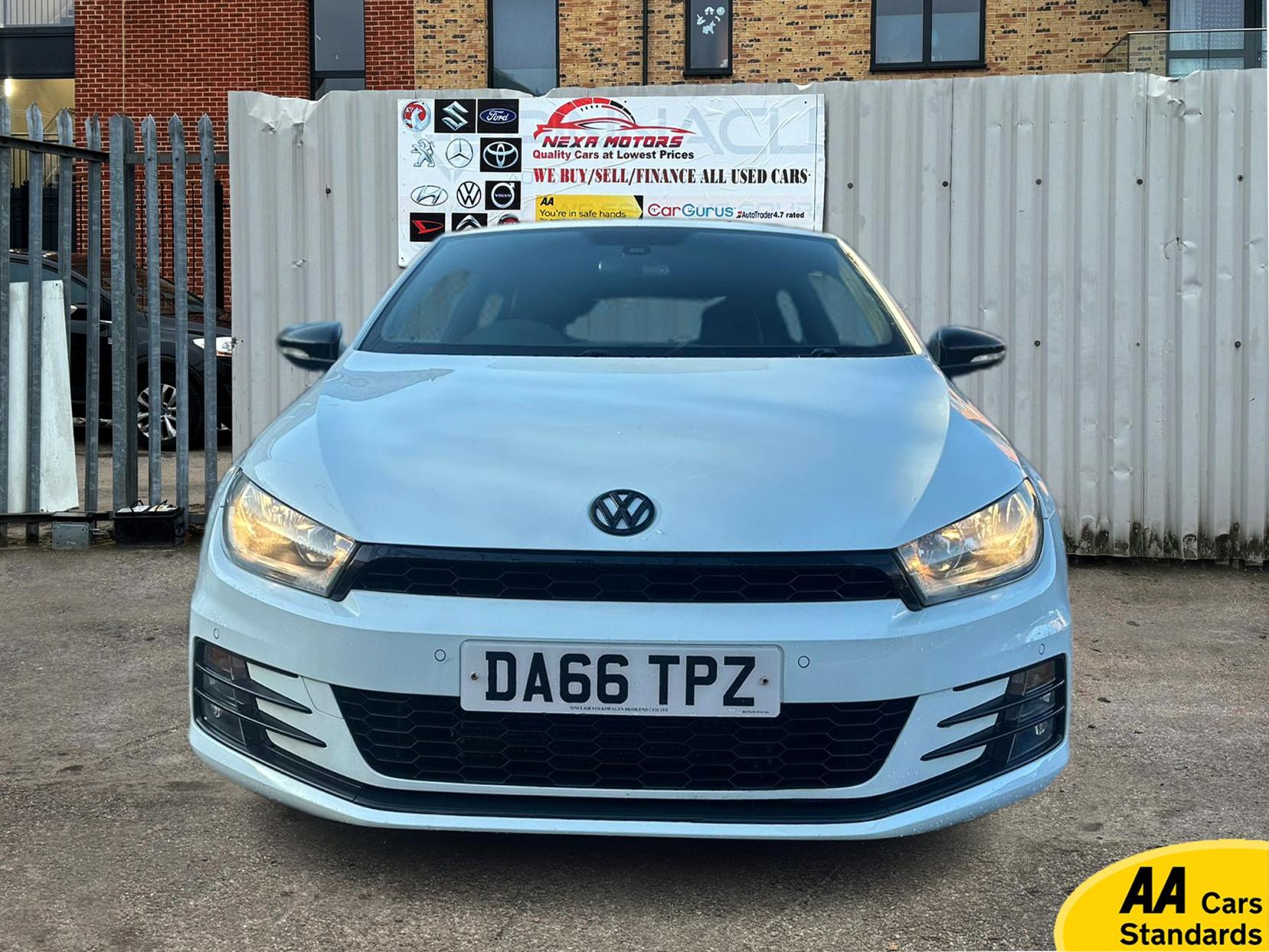 Volkswagen Scirocco 2.0 TDI BlueMotion Tech GT Hatchback 3dr Diesel DSG Euro 6 (s/s) (184 ps)