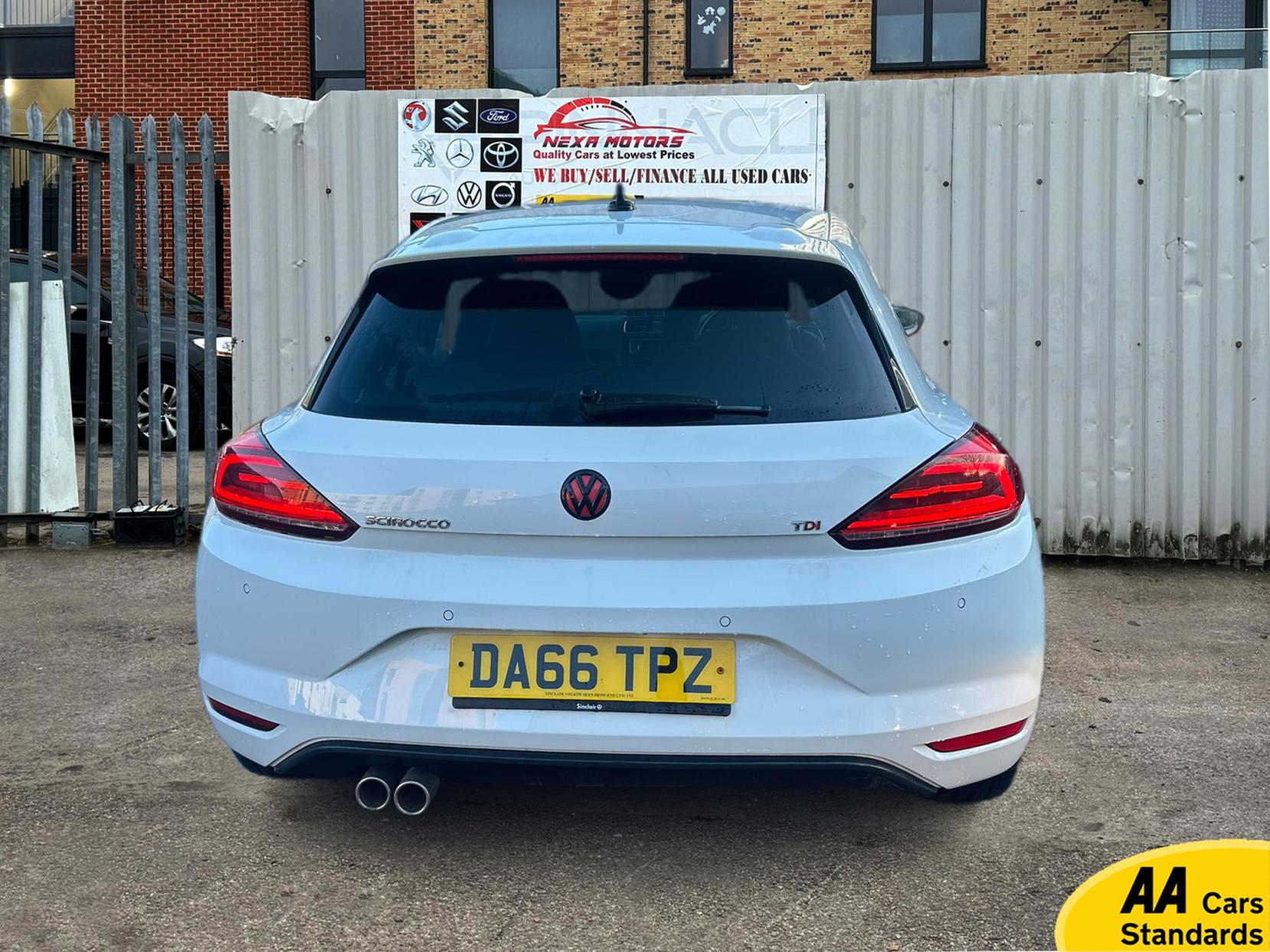 Volkswagen Scirocco 2.0 TDI BlueMotion Tech GT Hatchback 3dr Diesel DSG Euro 6 (s/s) (184 ps)