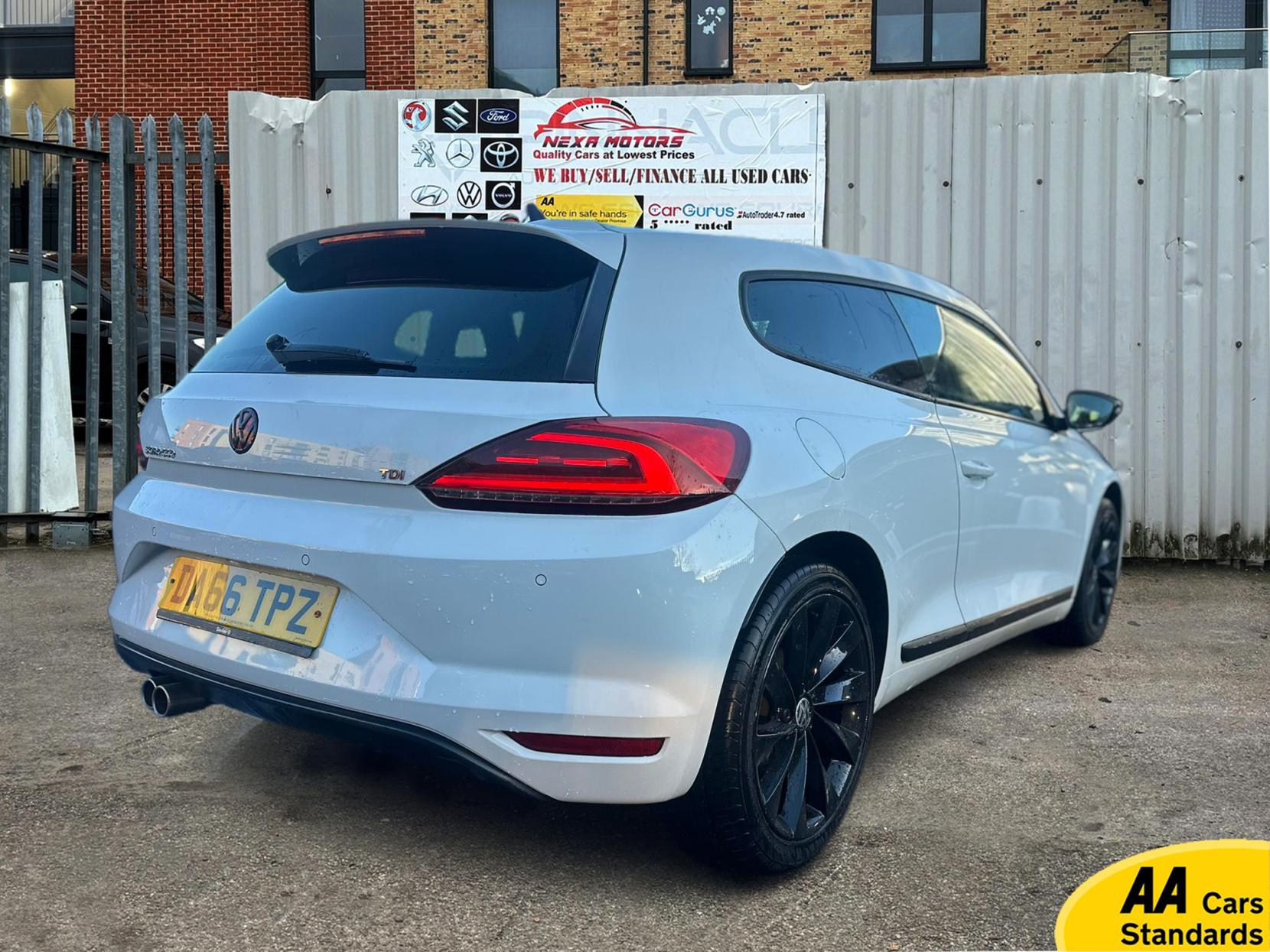 Volkswagen Scirocco 2.0 TDI BlueMotion Tech GT Hatchback 3dr Diesel DSG Euro 6 (s/s) (184 ps)