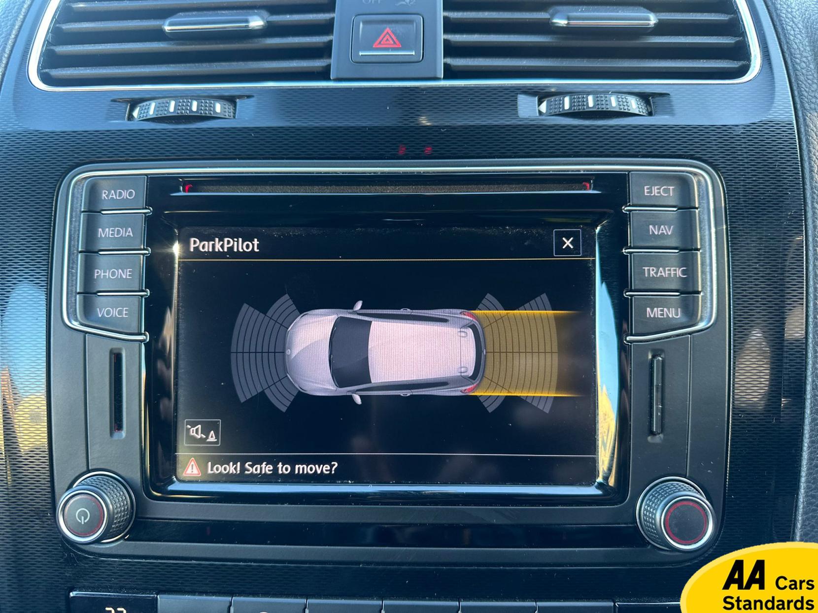 Volkswagen Scirocco 2.0 TDI BlueMotion Tech GT Hatchback 3dr Diesel DSG Euro 6 (s/s) (184 ps)