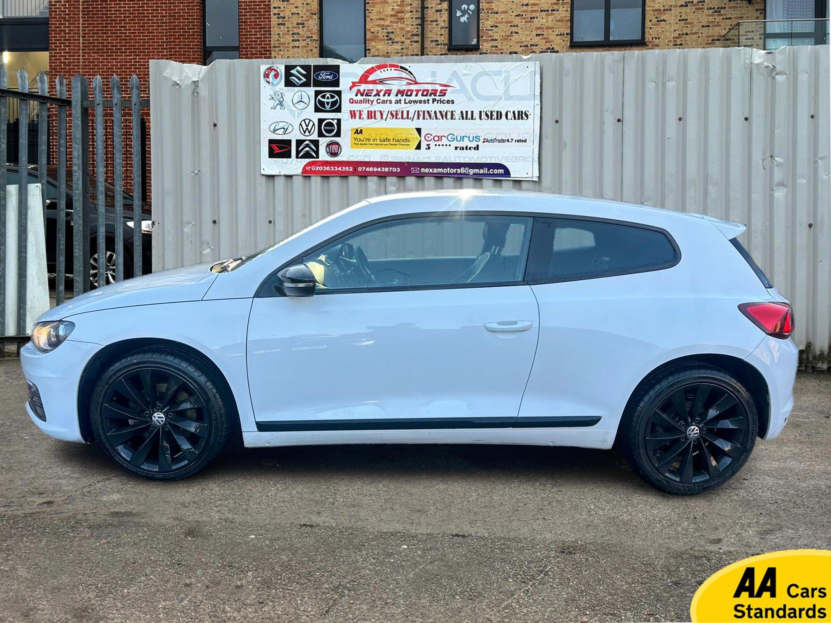 Volkswagen Scirocco 2.0 TDI BlueMotion Tech GT Hatchback 3dr Diesel DSG Euro 6 (s/s) (184 ps)