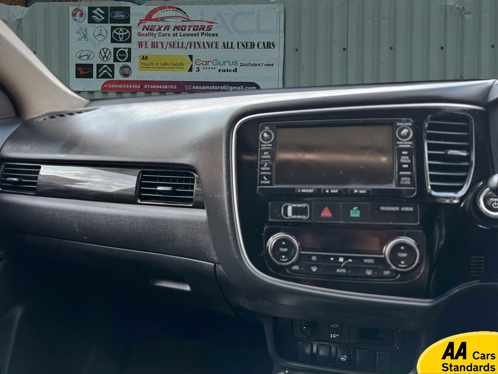 Mitsubishi Outlander 2.0h 12kWh GX4h SUV 5dr Petrol Plug-in Hybrid CVT 4WD Euro 6 (s/s) (200 ps)