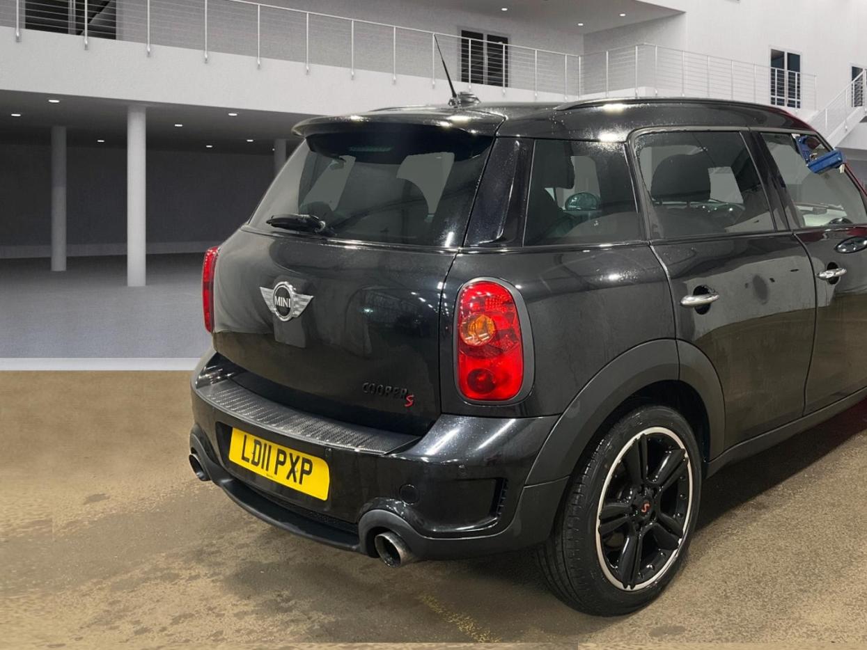 MINI Countryman 1.6 Cooper S SUV 5dr Petrol Steptronic Euro 5 (184 ps)