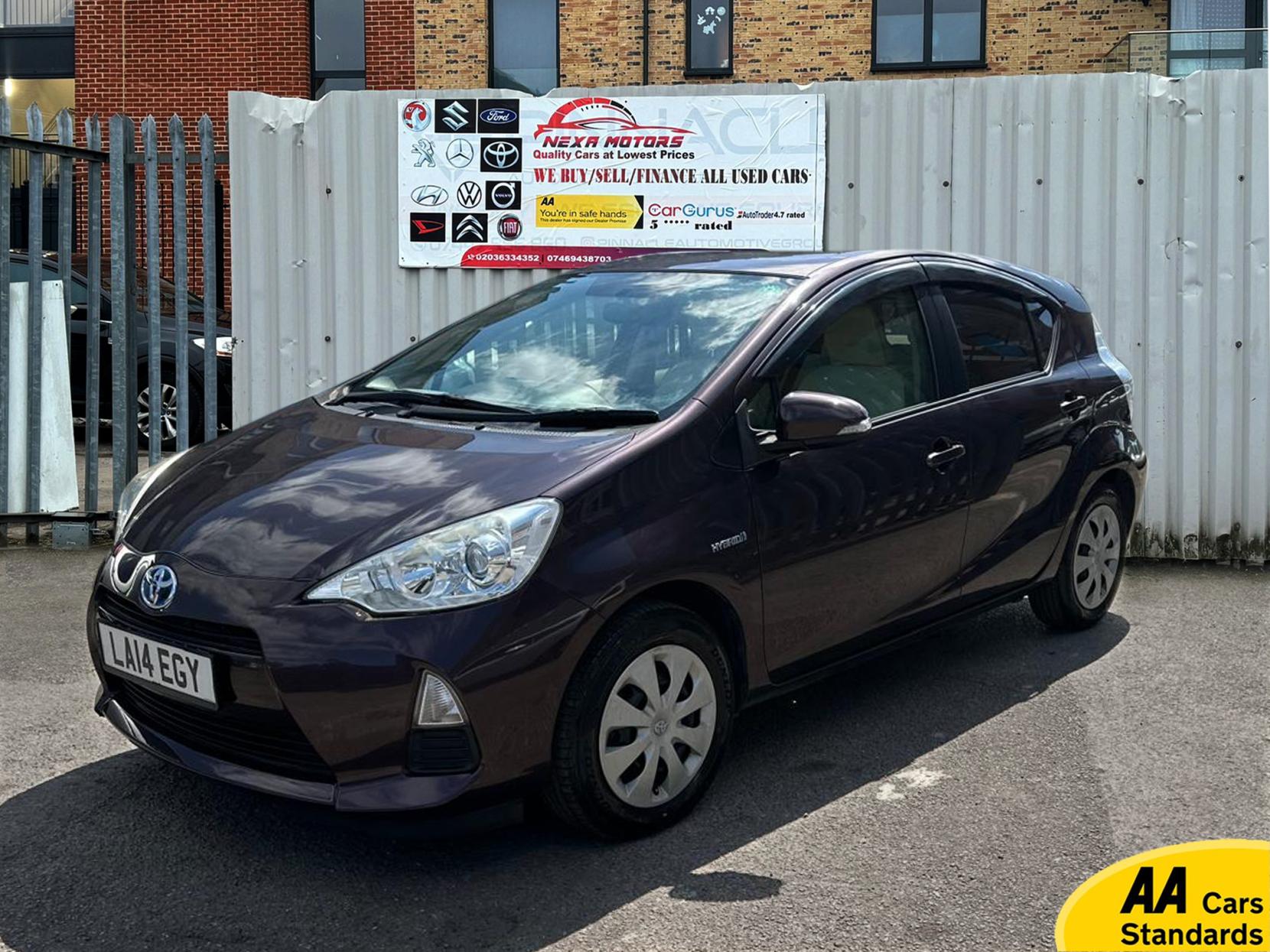 Toyota Yaris 1.5 VVT-h Active Hatchback 5dr Petrol Hybrid CVT Euro 5 (101 ps)