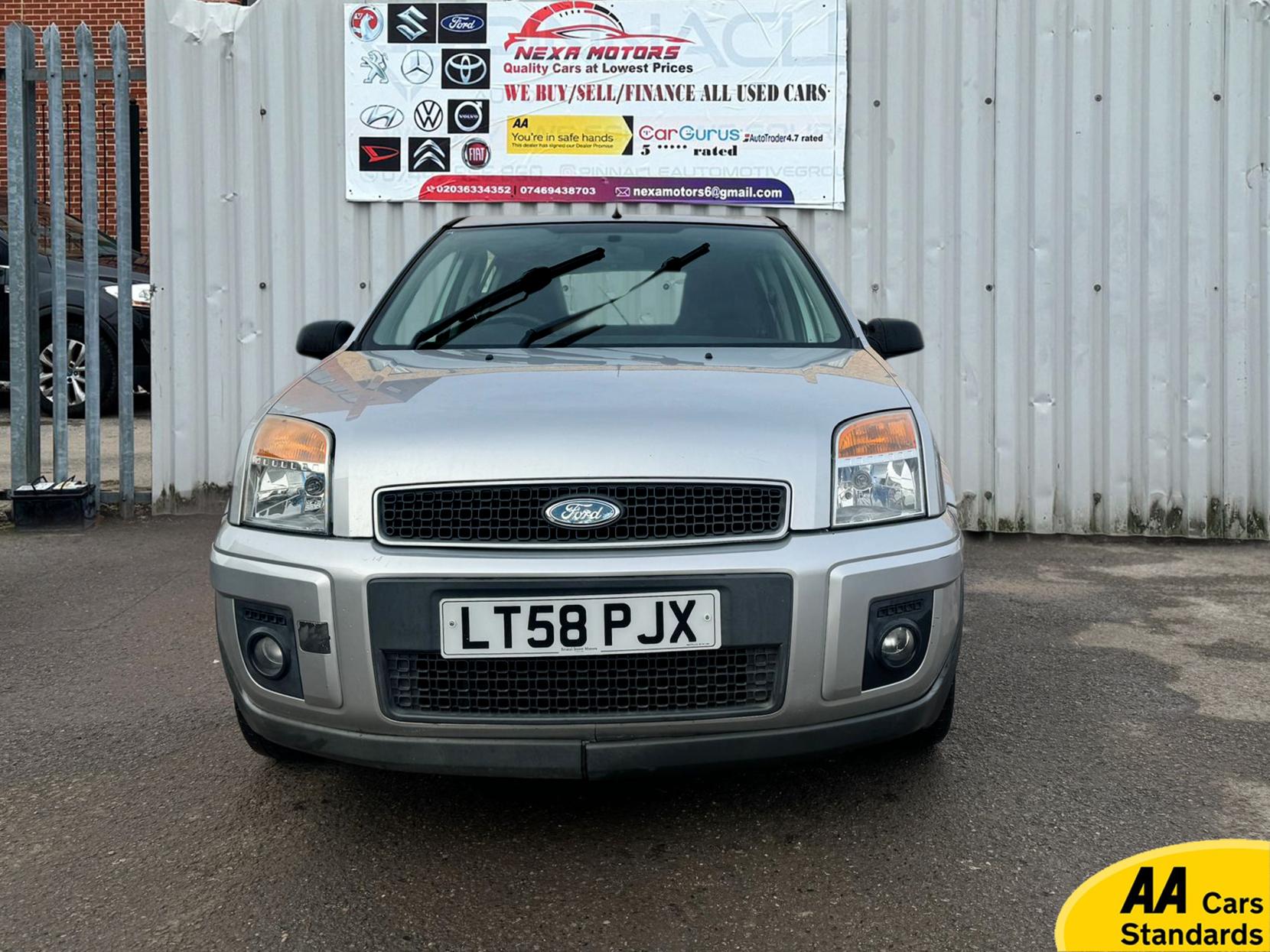 Ford Fusion 1.6 Zetec Climate Hatchback 5dr Petrol Automatic (181 g/km, 99 bhp)