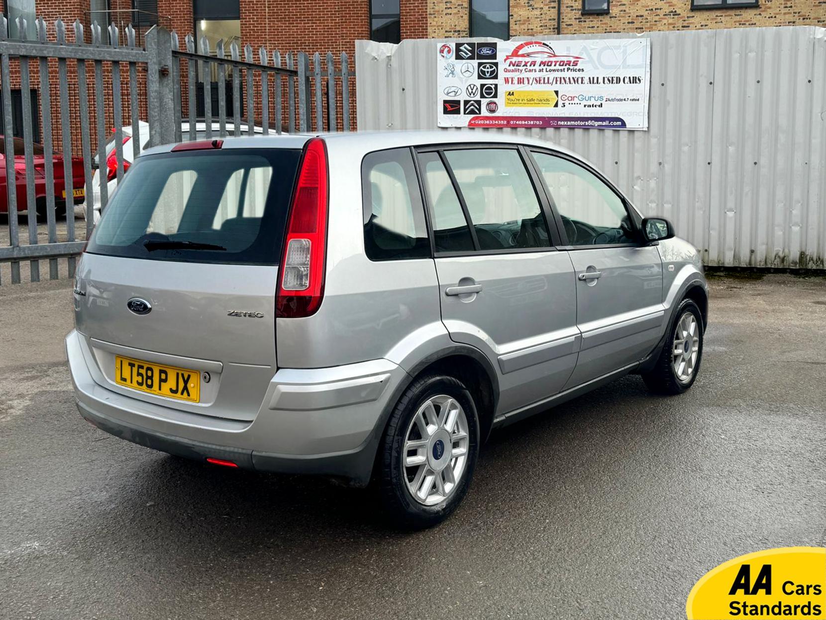 Ford Fusion 1.6 Zetec Climate Hatchback 5dr Petrol Automatic (181 g/km, 99 bhp)