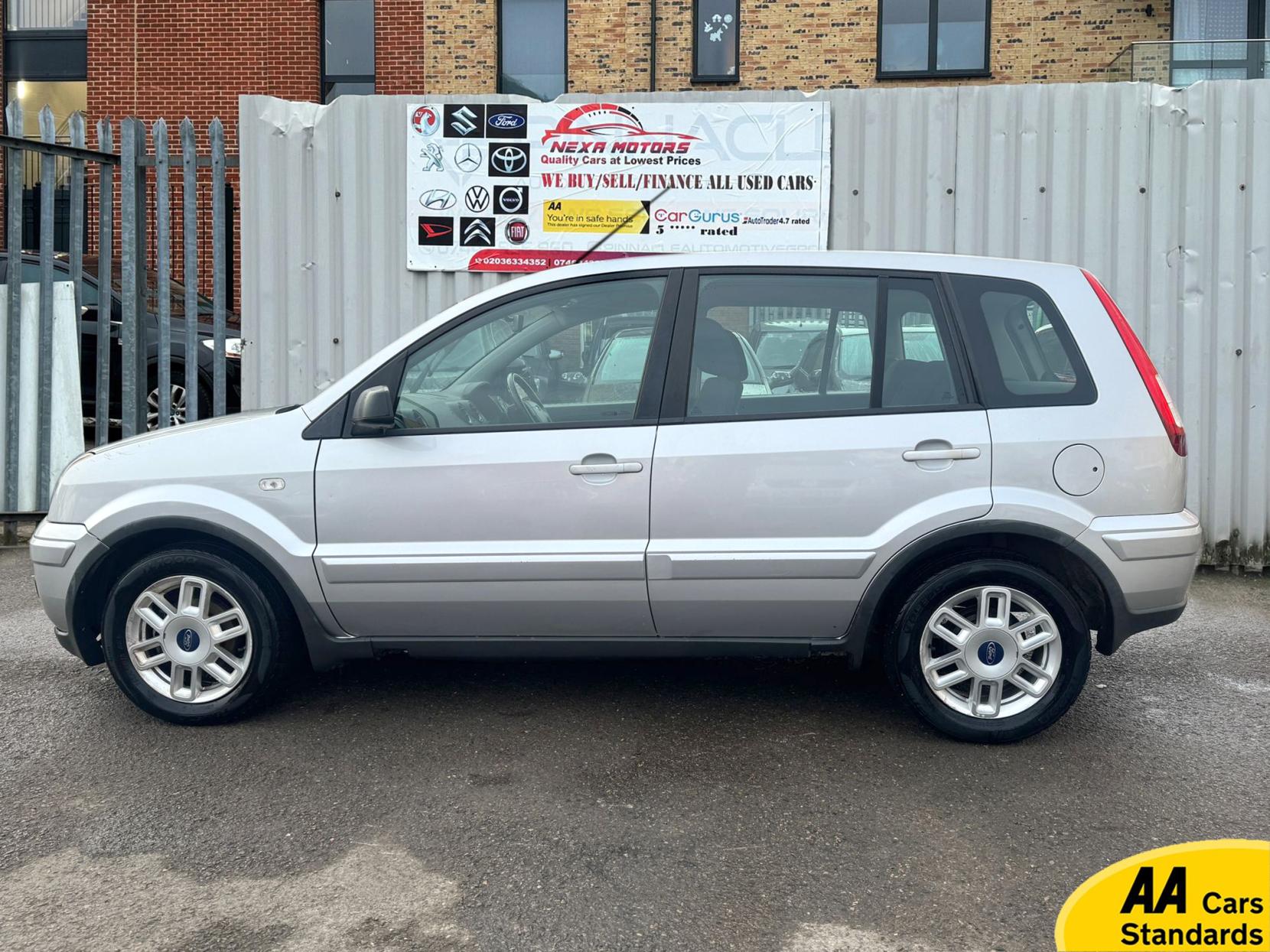 Ford Fusion 1.6 Zetec Climate Hatchback 5dr Petrol Automatic (181 g/km, 99 bhp)