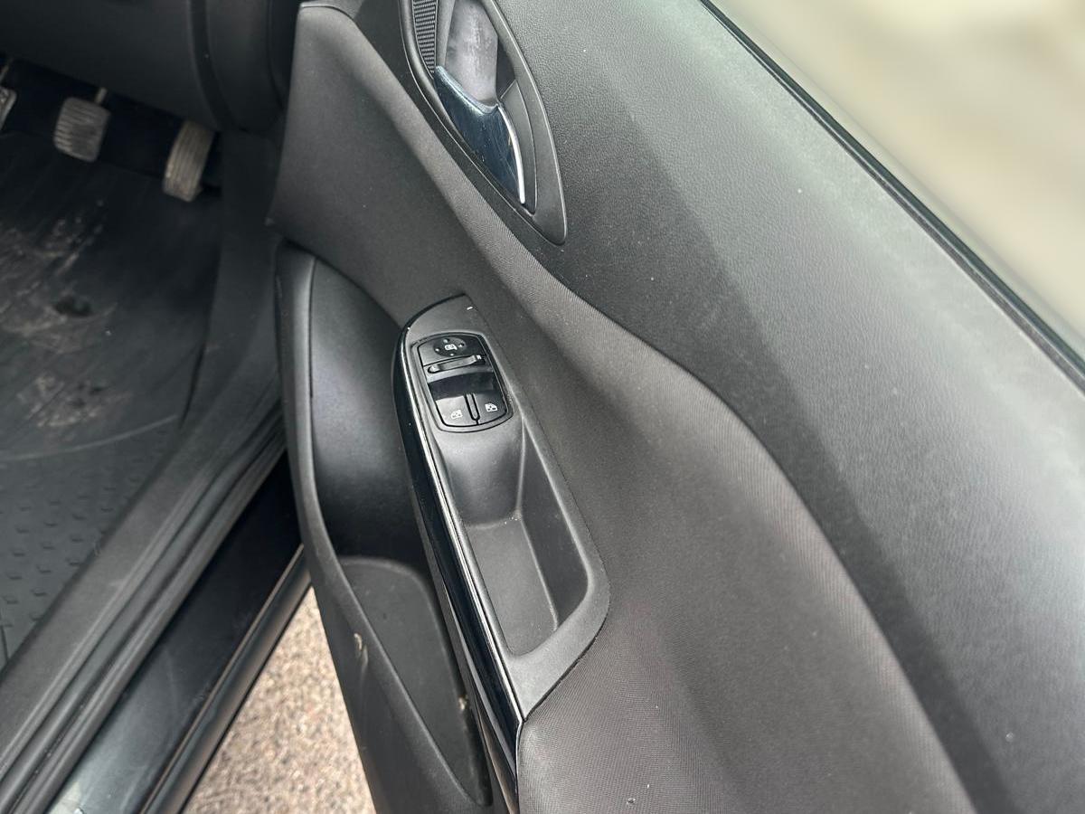Vauxhall Corsa 1.4i ecoFLEX SRi Hatchback 5dr Petrol Manual Euro 6 (90 ps)