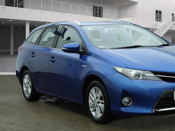 Toyota Auris 1.8 VVT-h Icon Touring Sports 5dr Petrol Hybrid CVT Euro 5 (s/s) (136 ps)