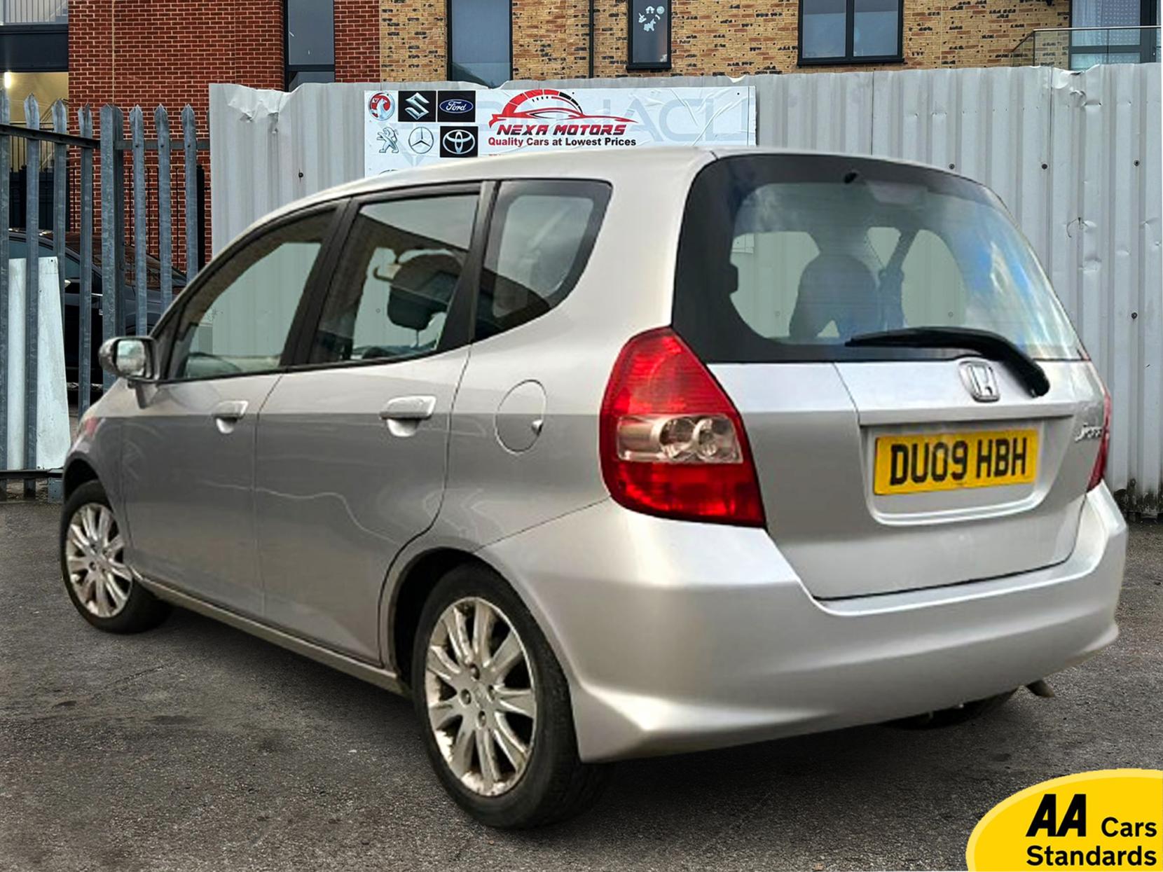 Honda Jazz 1.4 i-DSI SE Hatchback 5dr Petrol CVT-7 (139 g/km, 82 bhp)