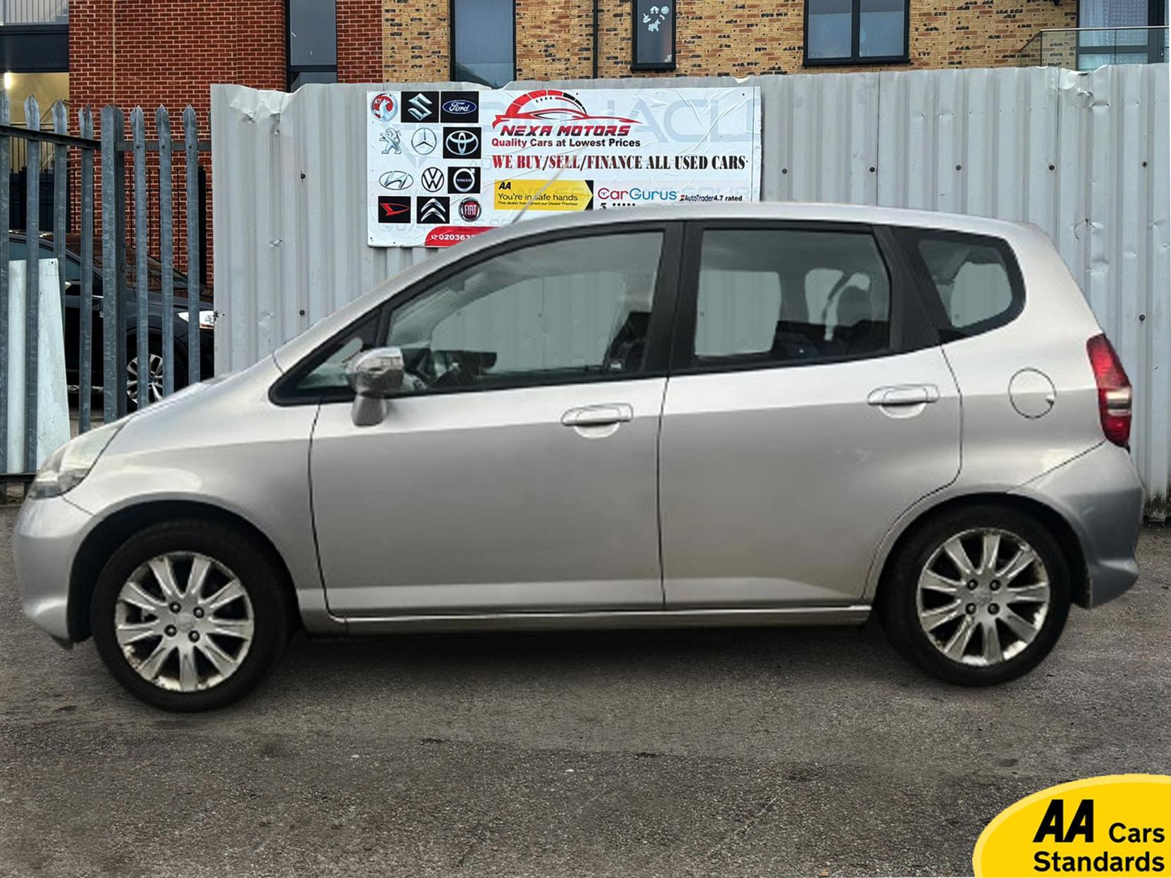 Honda Jazz 1.4 i-DSI SE Hatchback 5dr Petrol CVT-7 (139 g/km, 82 bhp)