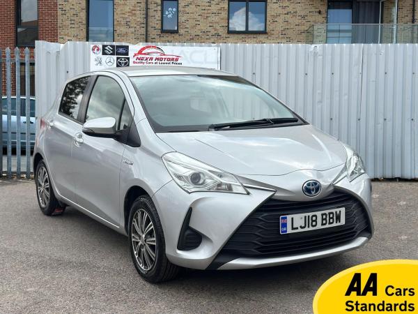 Toyota Yaris 1.5 VVT-h Icon Hatchback 5dr Petrol Hybrid E-CVT Euro 6 (s/s) (100 ps)