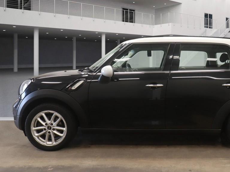 MINI Countryman 2.0 Cooper SD SUV 5dr Diesel Manual Euro 5 (s/s) (143 ps)