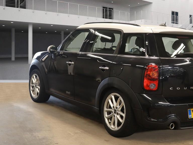 MINI Countryman 2.0 Cooper SD SUV 5dr Diesel Manual Euro 5 (s/s) (143 ps)