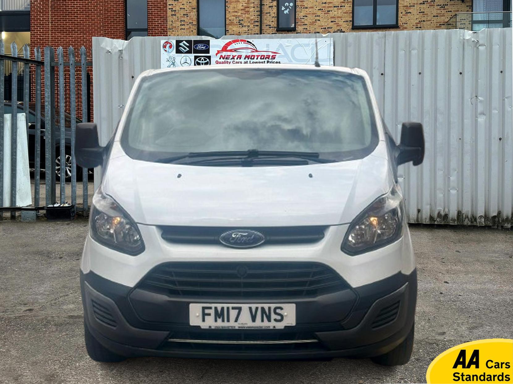 Ford Transit Custom 2.0 TDCi 290 Panel Van 5dr Diesel Manual L1 H1 (157 g/km, 104 bhp)