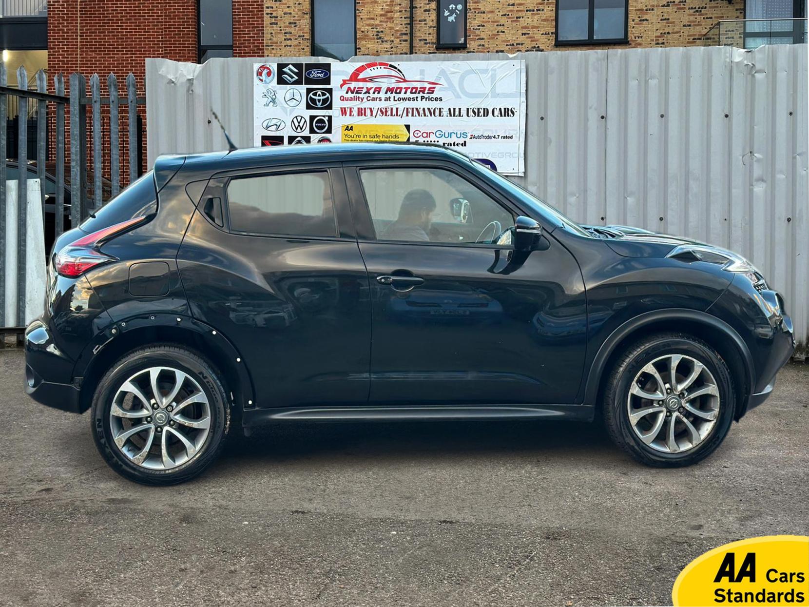Nissan Juke 1.2 DIG-T Tekna SUV 5dr Petrol Manual Euro 6 (s/s) (115 ps)