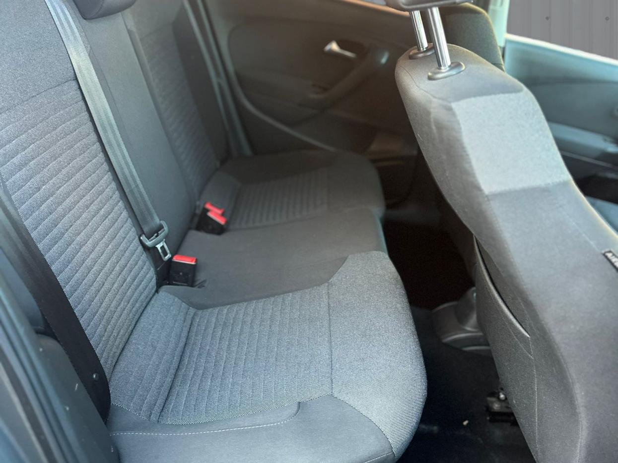 Volkswagen Polo 1.4 SE Hatchback 5dr Petrol DSG Euro 5 (85 ps)