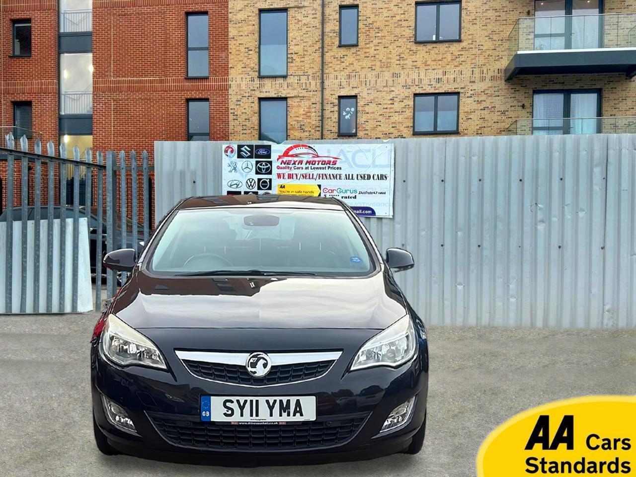 Vauxhall Astra 1.6 16v Elite Hatchback 5dr Petrol Manual Euro 5 (115 ps)