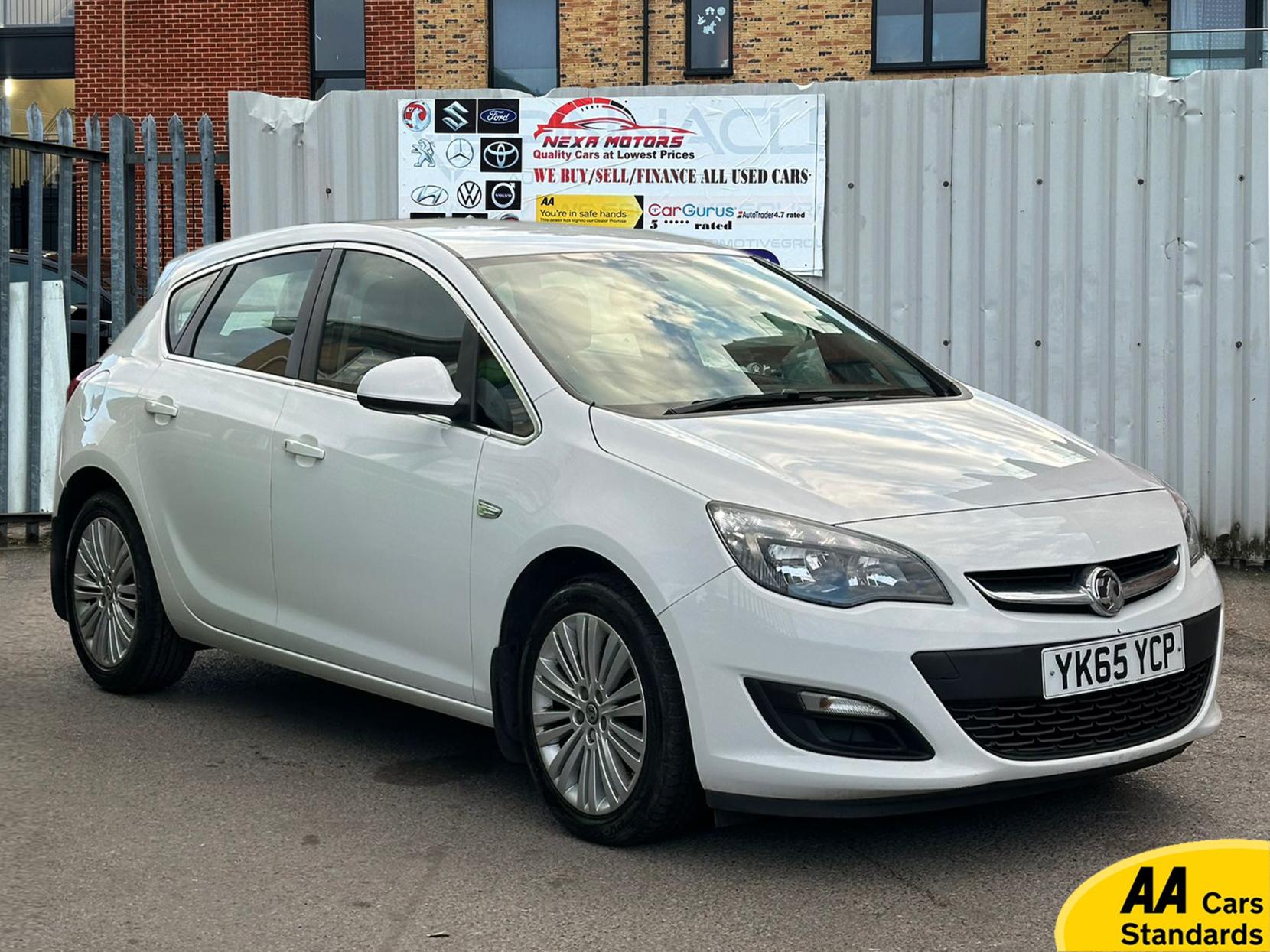Vauxhall Astra 1.4i Excite Hatchback 5dr Petrol Manual Euro 6 (100 ps)