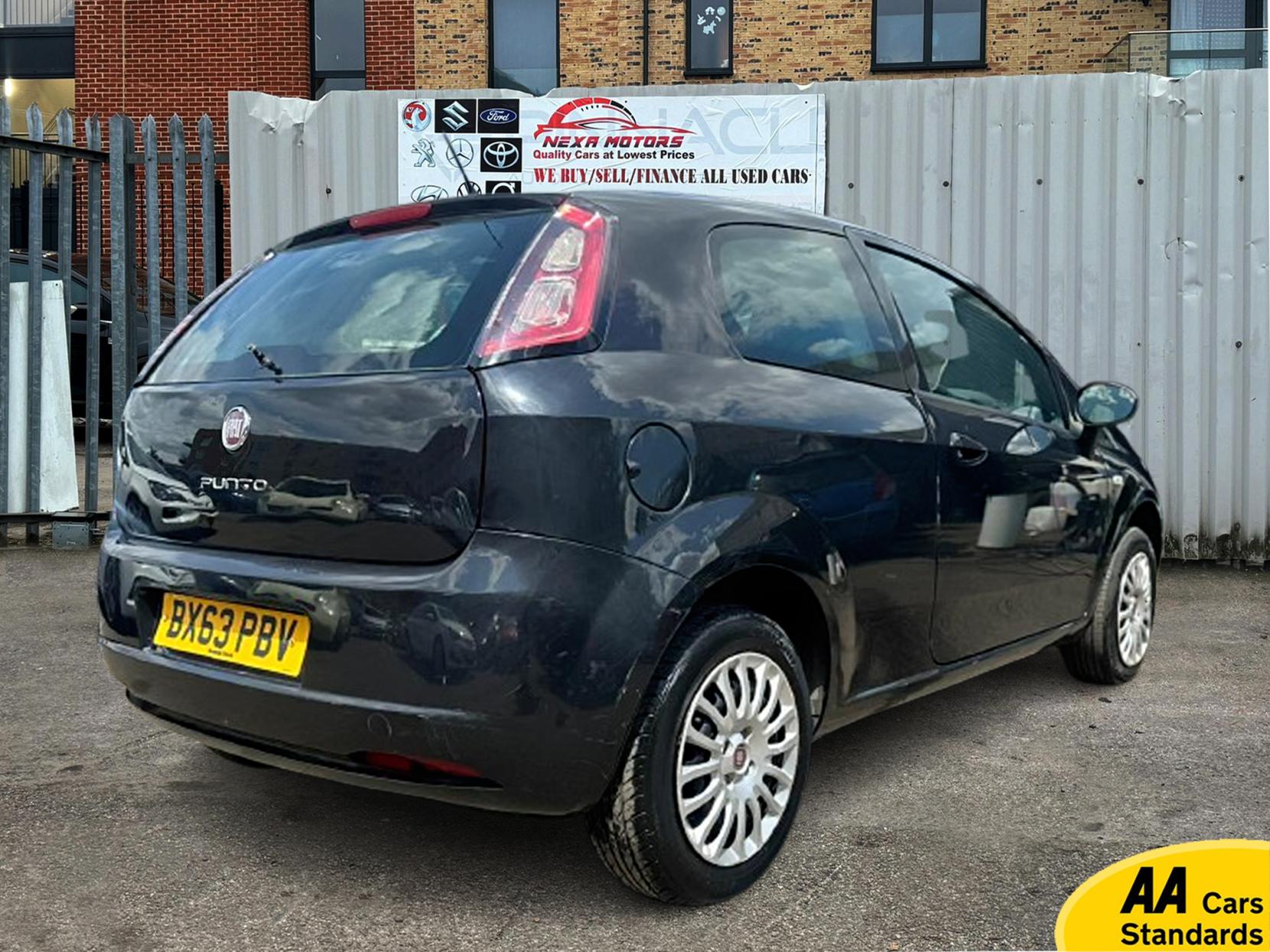 Fiat Punto 1.2 Pop Hatchback 3dr Petrol Manual Euro 5 (69 bhp)