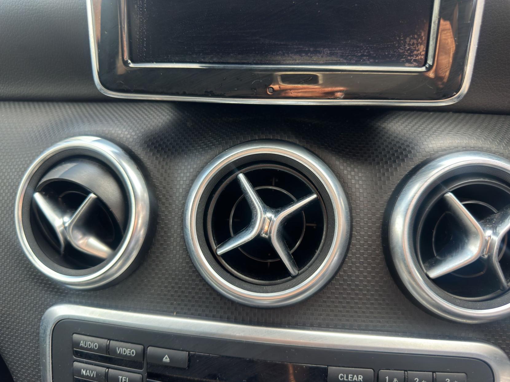 Mercedes-Benz A Class 1.6 A180 BlueEfficiency SE Hatchback 5dr Petrol 7G-DCT Euro 6 (s/s) (122 ps)