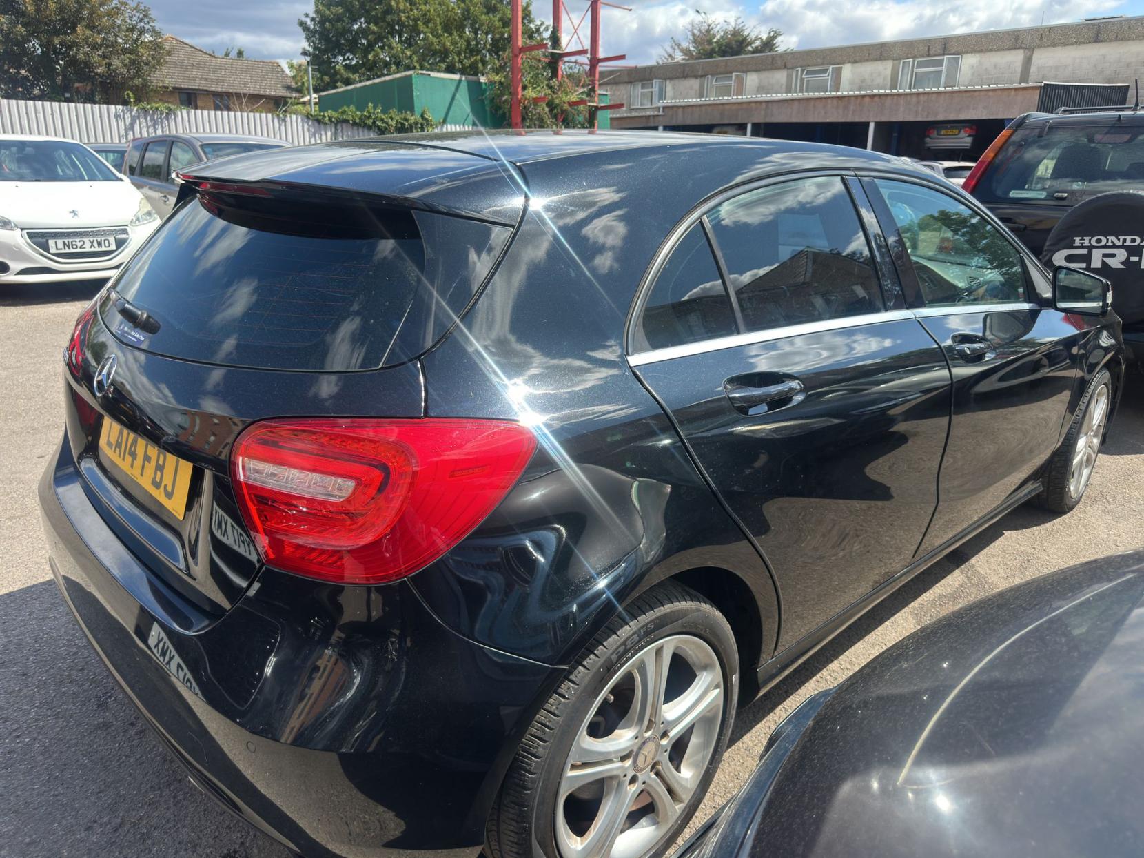 Mercedes-Benz A Class 1.6 A180 BlueEfficiency SE Hatchback 5dr Petrol 7G-DCT Euro 6 (s/s) (122 ps)
