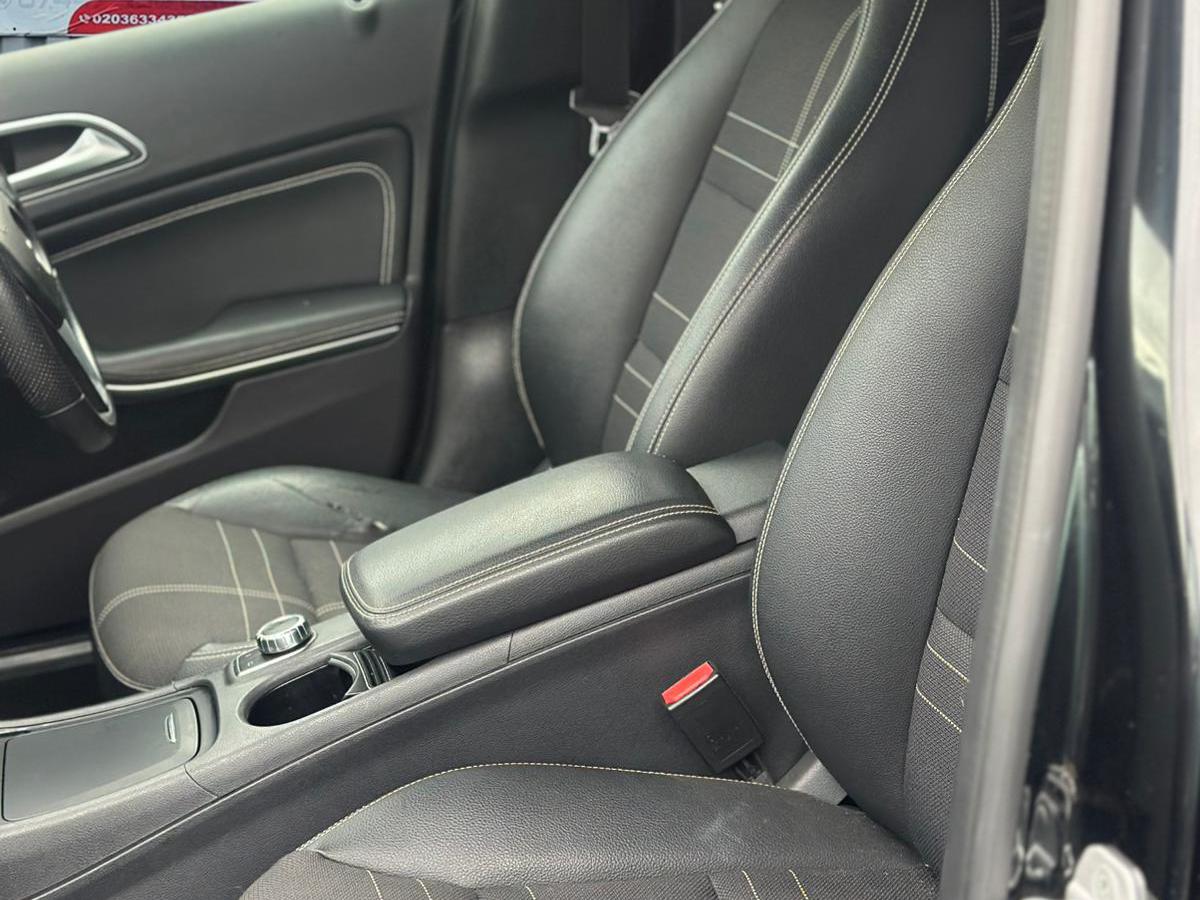 Mercedes-Benz A Class 1.6 A180 BlueEfficiency SE Hatchback 5dr Petrol 7G-DCT Euro 6 (s/s) (122 ps)