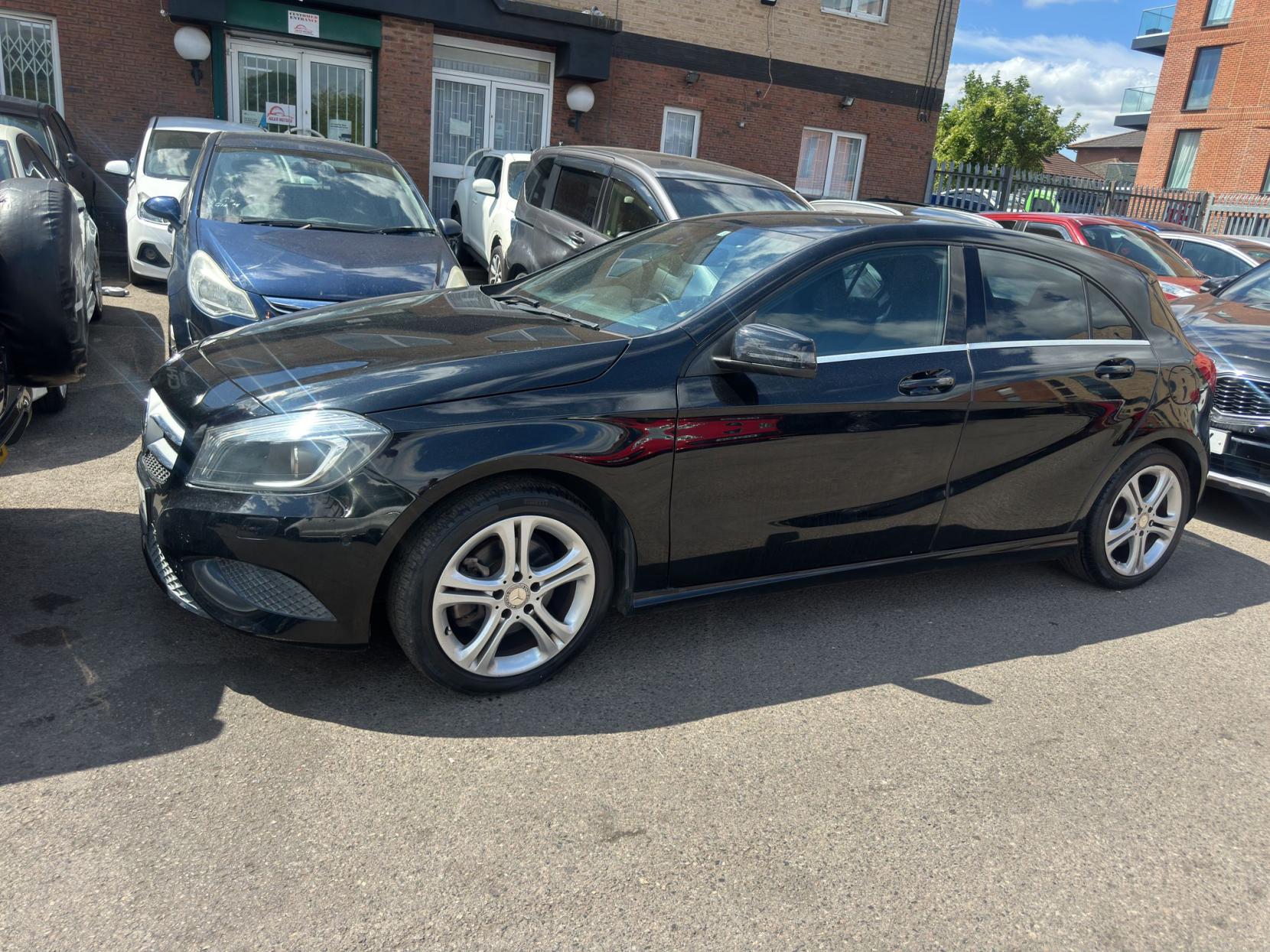 Mercedes-Benz A Class 1.6 A180 BlueEfficiency SE Hatchback 5dr Petrol 7G-DCT Euro 6 (s/s) (122 ps)