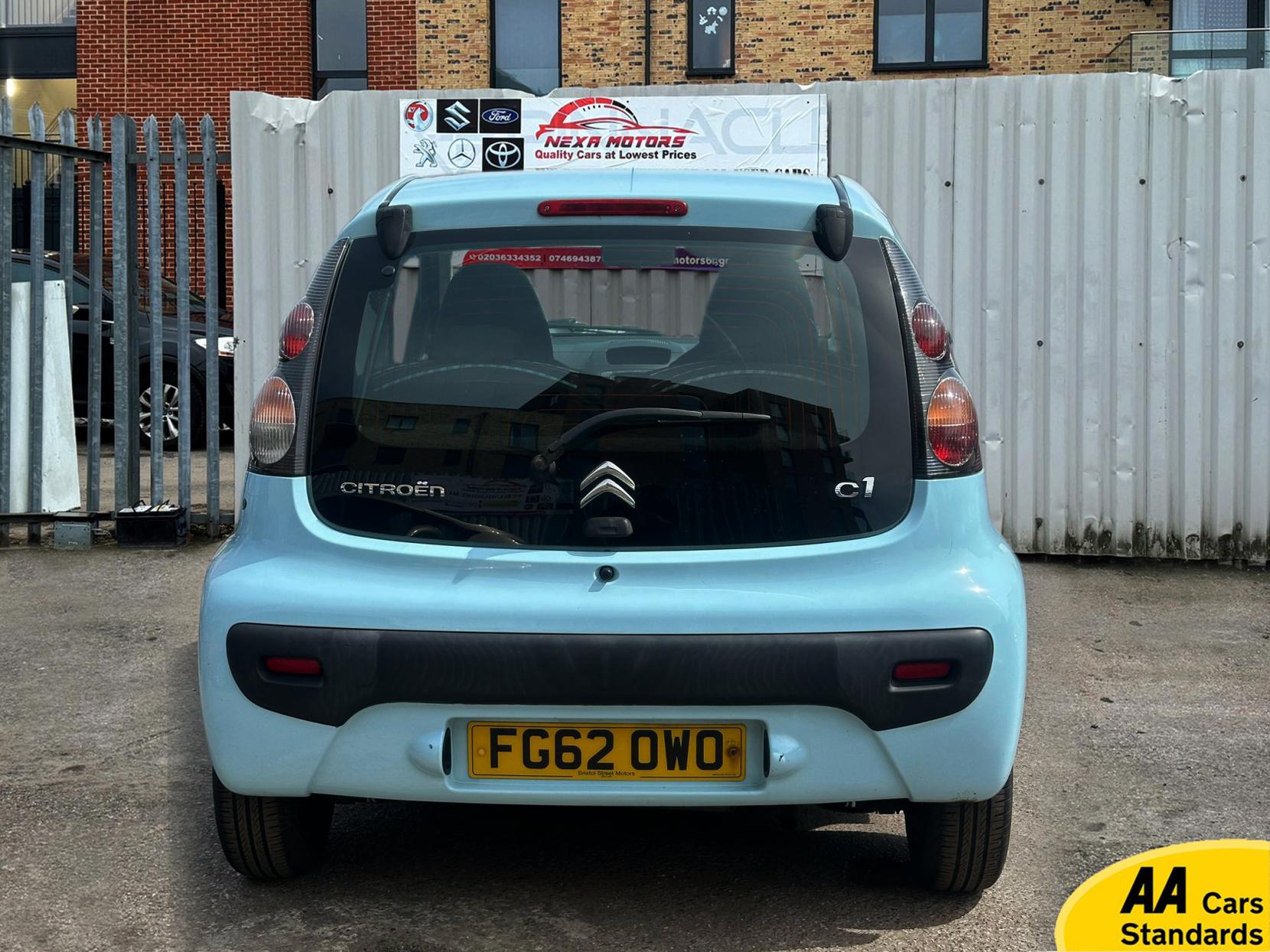 Citroen C1 1.0i VTR Hatchback 3dr Petrol Manual Euro 5 (68 ps)