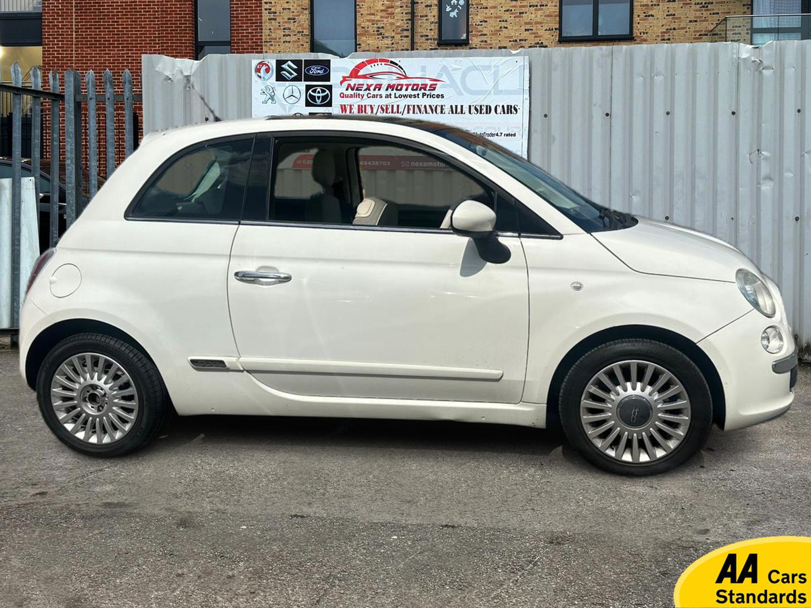 Fiat 500 1.2 Lounge Hatchback 3dr Petrol Manual Euro 5 (s/s) (69 bhp)