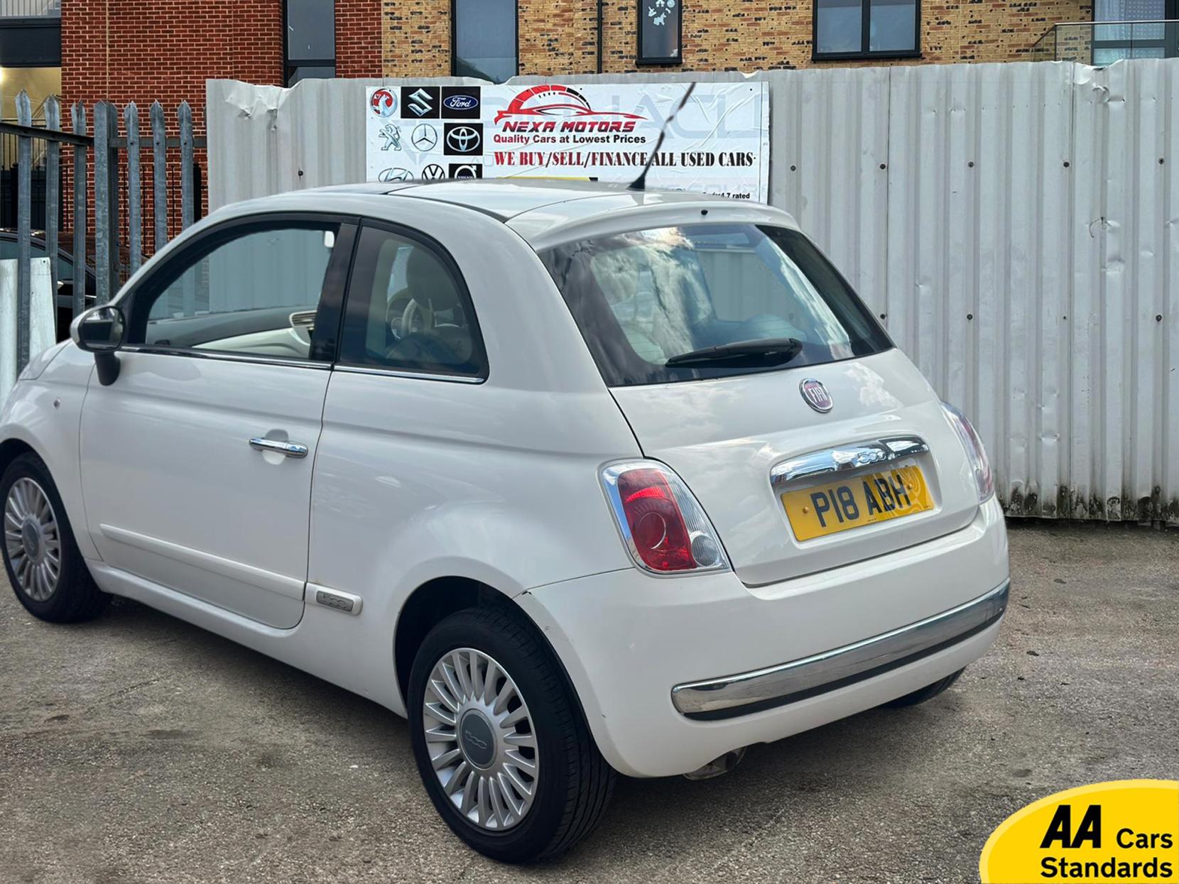 Fiat 500 1.2 Lounge Hatchback 3dr Petrol Manual Euro 5 (s/s) (69 bhp)
