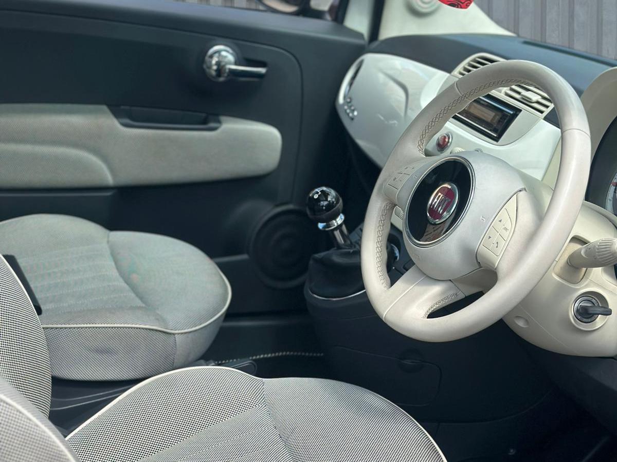 Fiat 500 1.2 Lounge Hatchback 3dr Petrol Manual Euro 5 (s/s) (69 bhp)