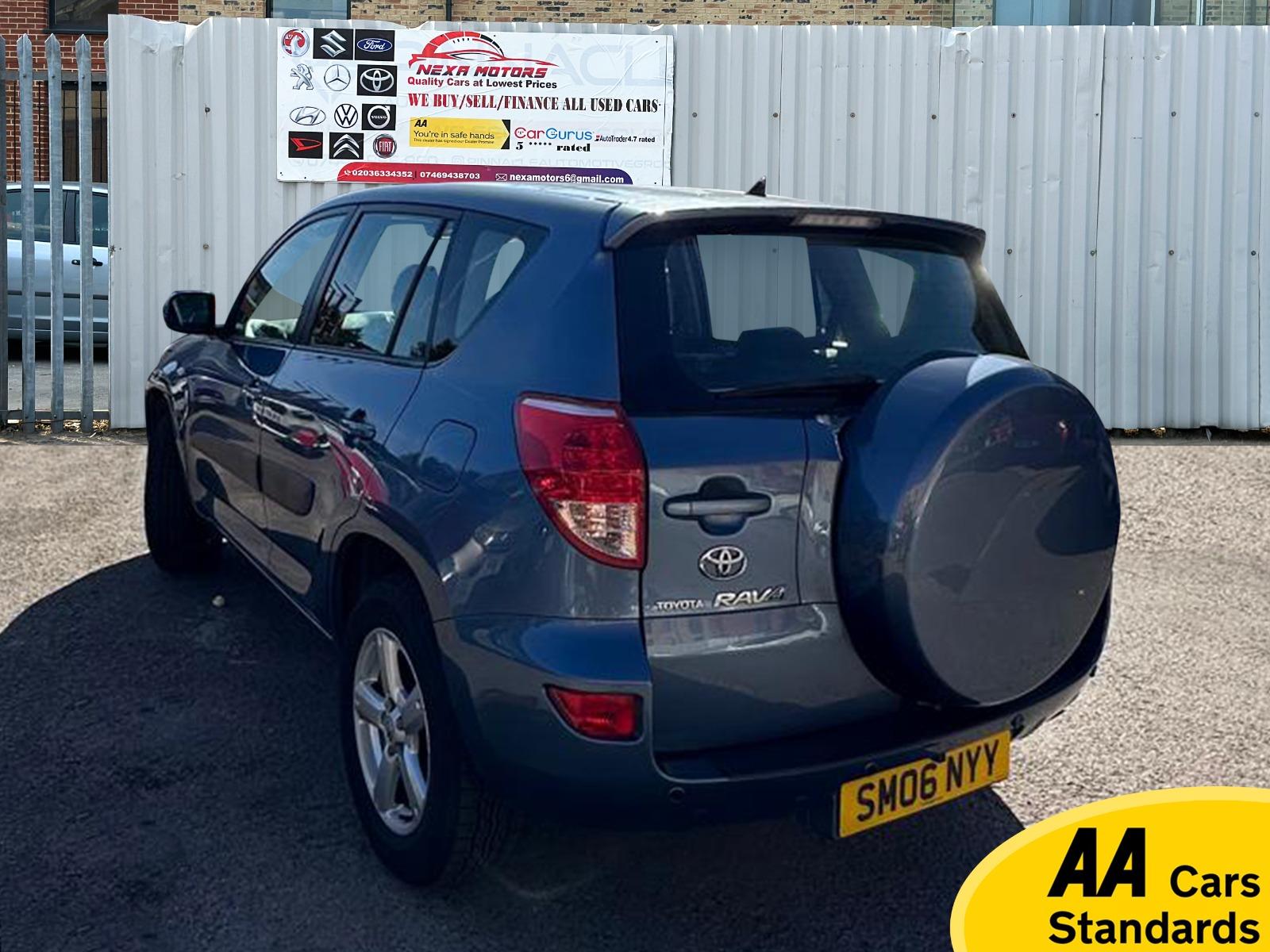 Toyota RAV4 2.0 XT4 SUV 5dr Petrol Automatic 4WD (212 g/km, 150 bhp)