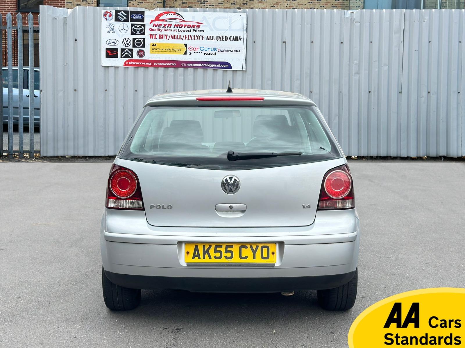 Volkswagen Polo 1.4 S Hatchback 5dr Petrol Automatic (185 g/km, 74 bhp)