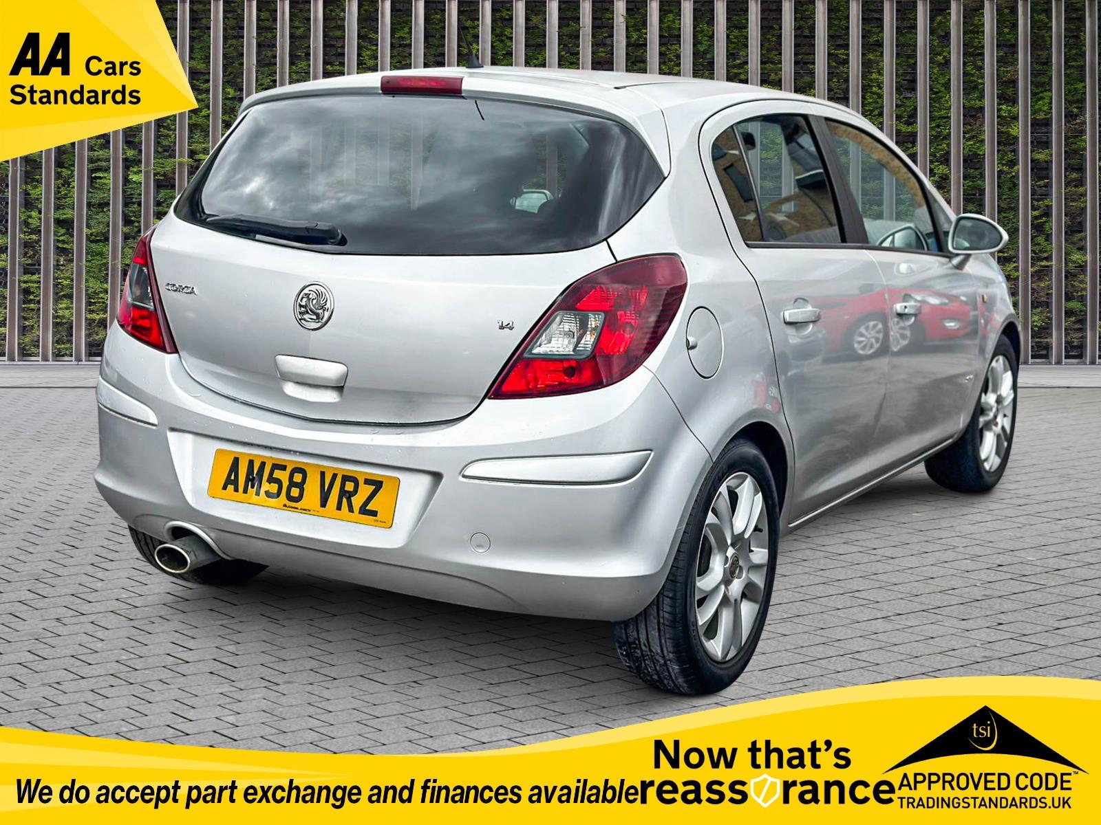 Vauxhall Corsa 1.4i 16v SXi Hatchback 5dr Petrol Manual (146 g/km, 89 bhp)