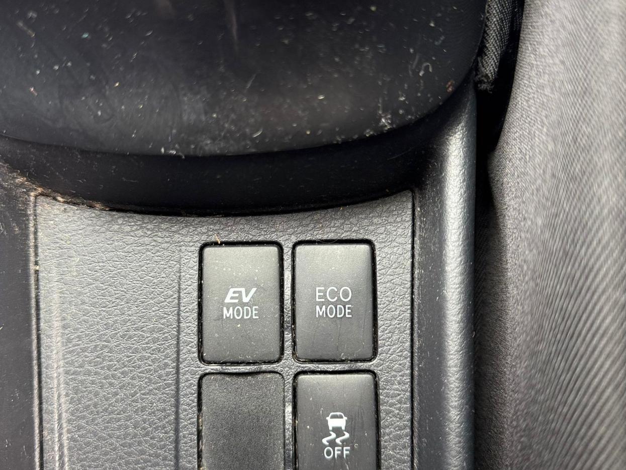 Toyota Yaris 1.5 VVT-h Icon Hatchback 5dr Petrol Hybrid E-CVT Euro 6 (101 ps)